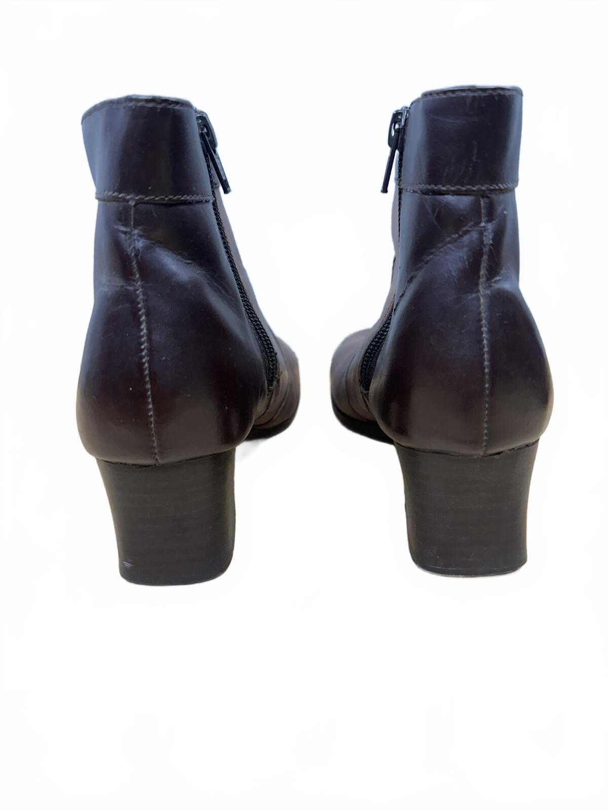 Tom McCann Brown Black Leather Ankle Boots Block Heel Vintage Western Boho