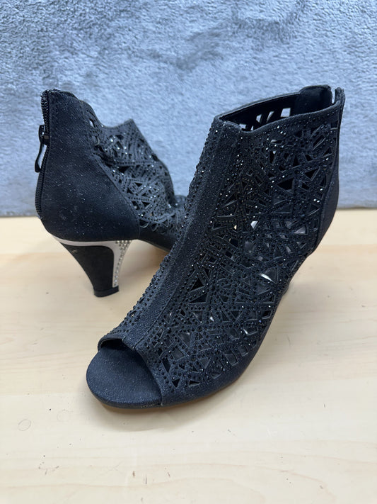 Valenti Franco Black Cutout Peep Toe Heeled Booties