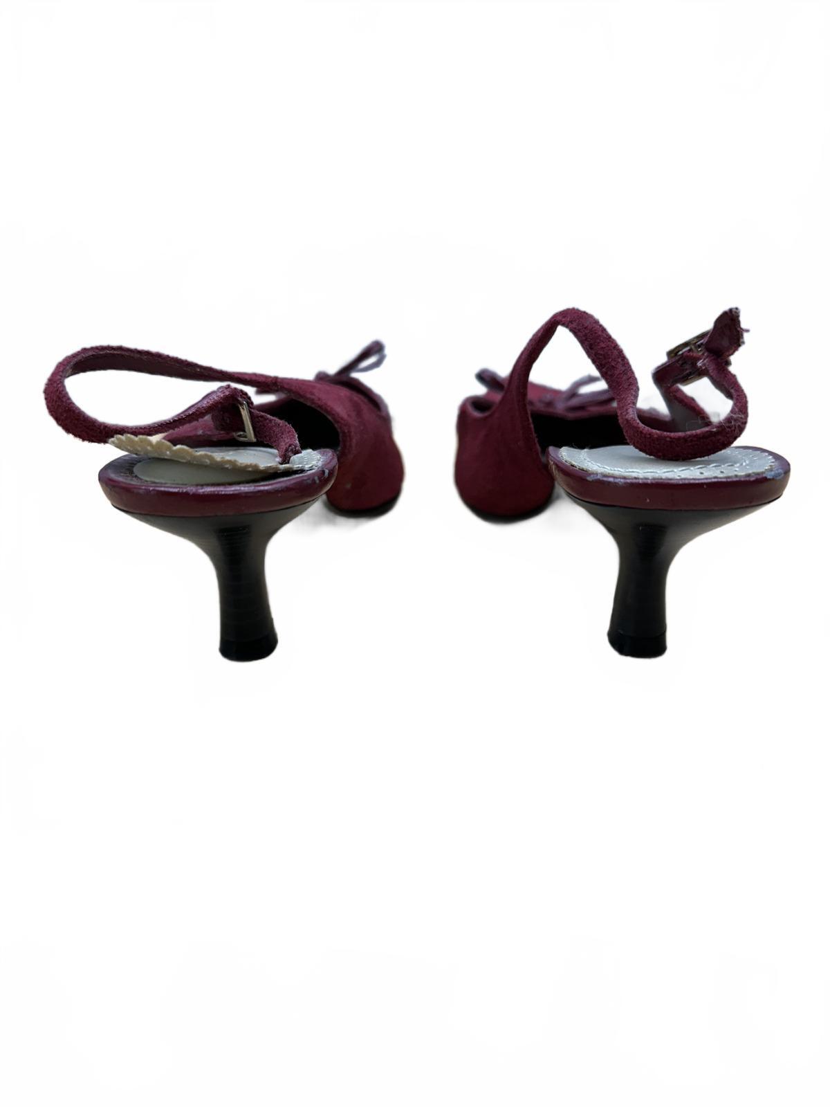 Predictions Burgundy Suede Slingback Kitten Heel Pumps Vintage Inspired