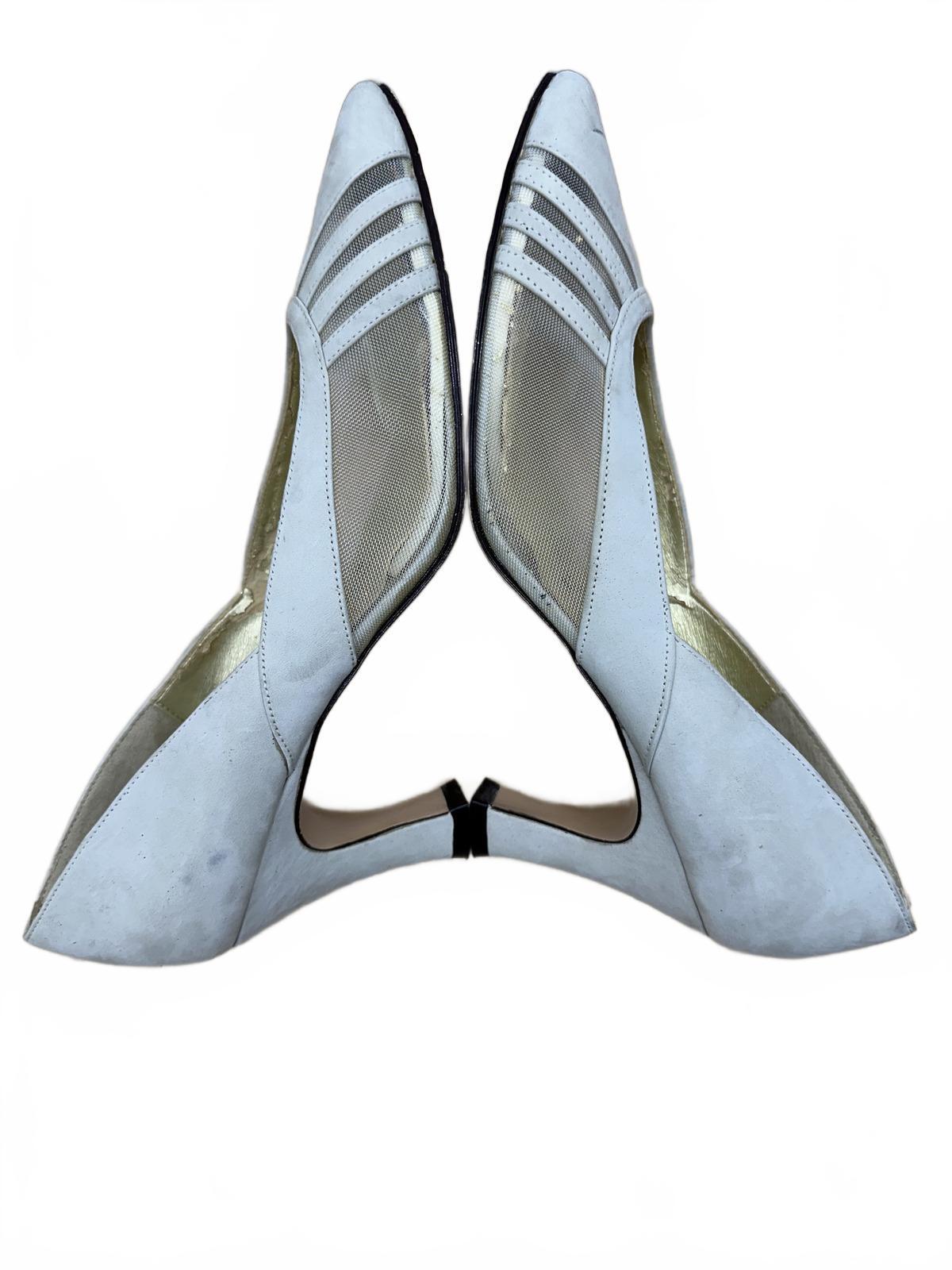 Caressa Vintage White Pointed Toe Pumps Mid Heel Classic Retro