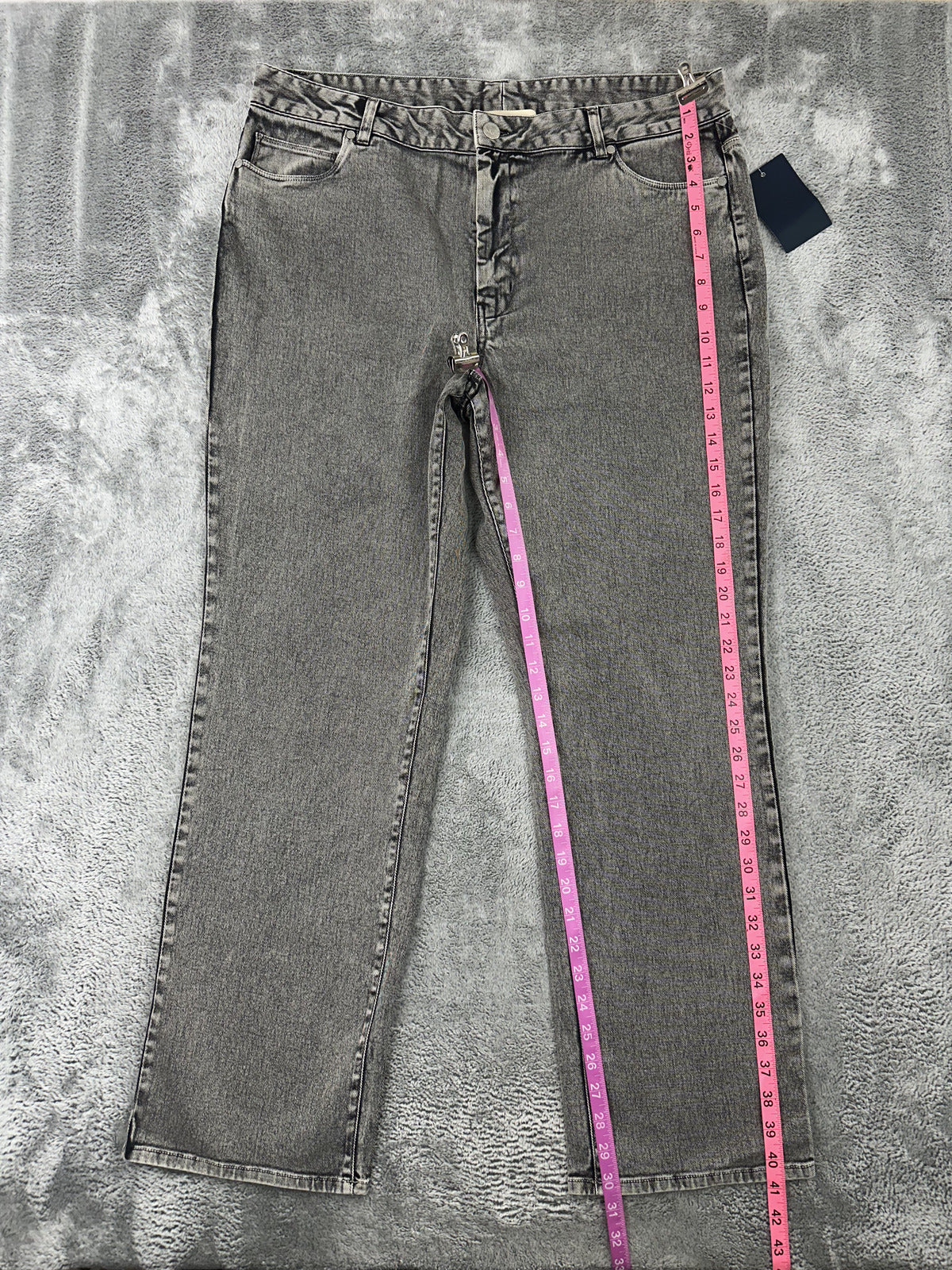 NWT Coldwater Creek Gray Denim Straight Leg Jeans Casual Contemporary