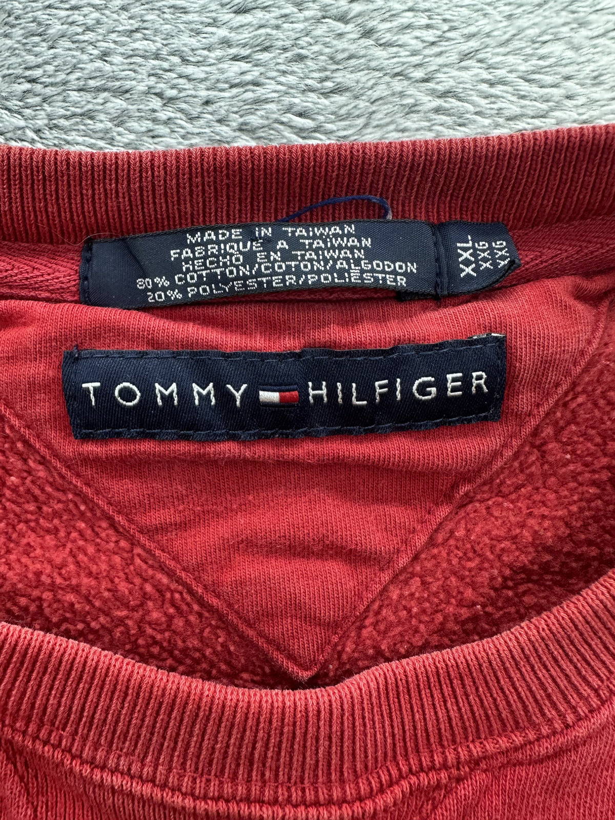 Tommy Hilfiger Vintage Red Crewneck Sweatshirt Classic American Retro