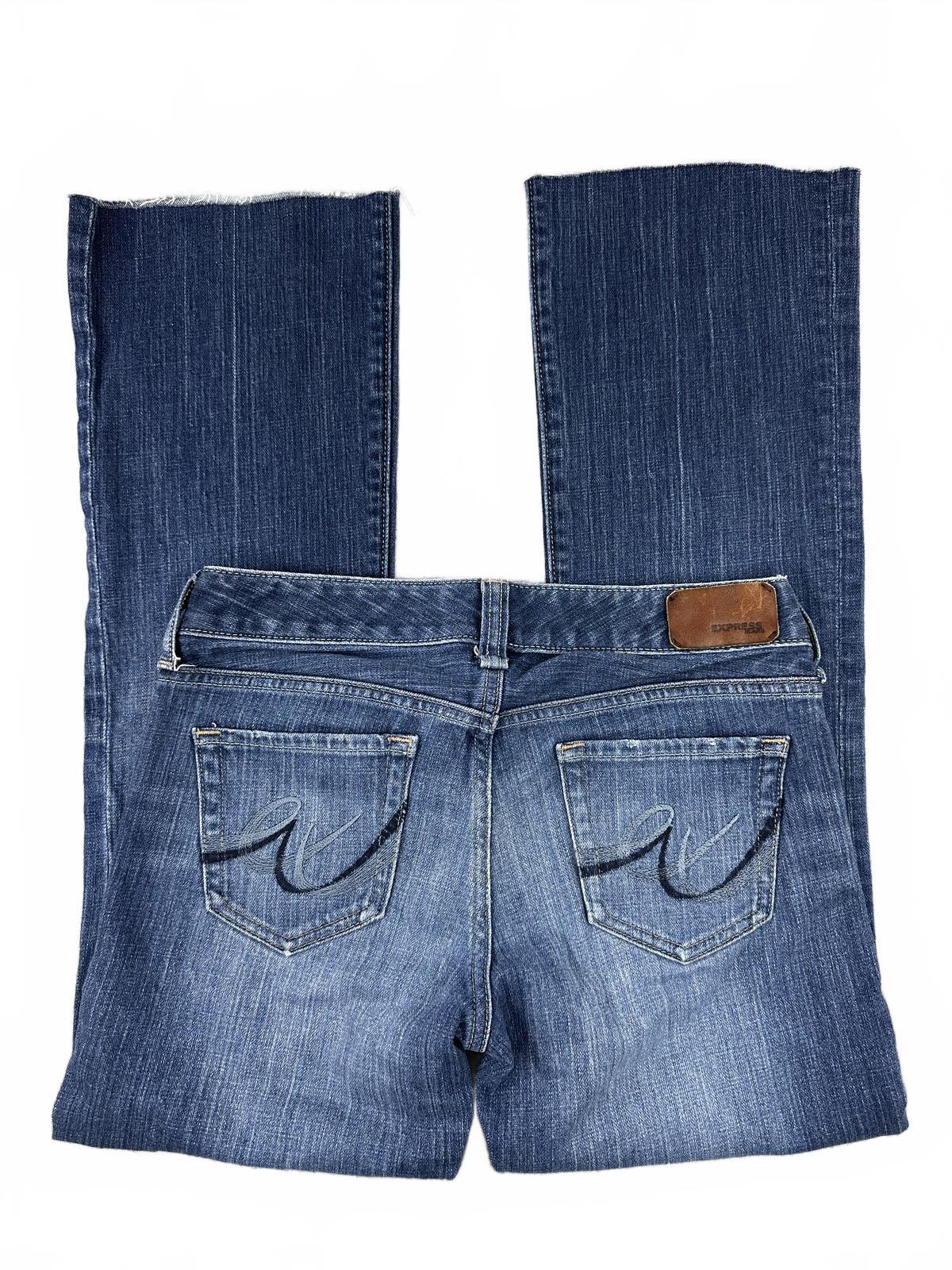 Express Bootcut Jeans Medium Wash Denim Vintage Inspired Casual