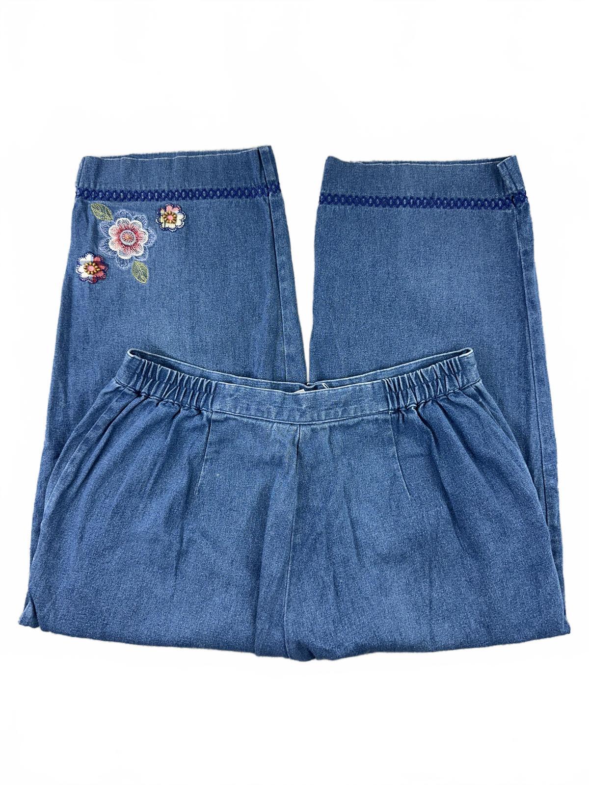 Alfred Dunner Vintage Embroidered Denim Capri Pants with Floral Detail and Relax