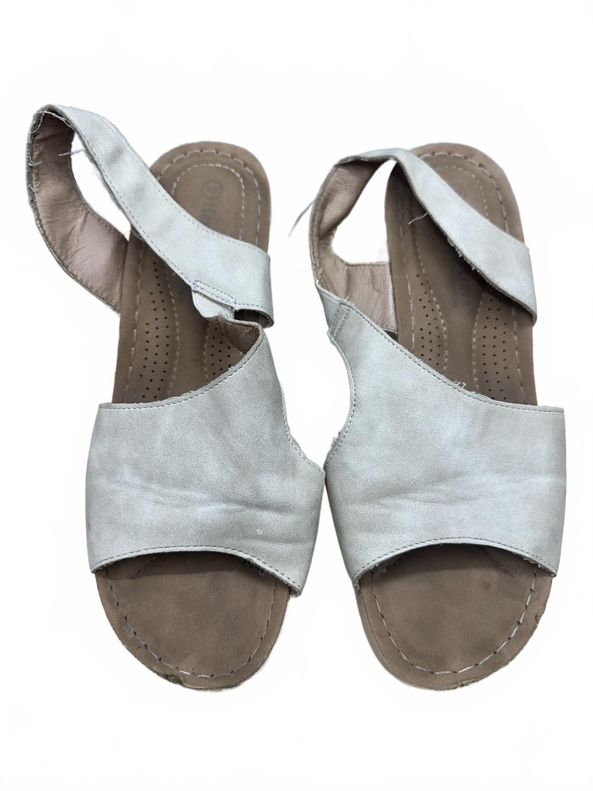 Henry Ferrera Collection White Wedge Sandals Comfortable Summer Footwear