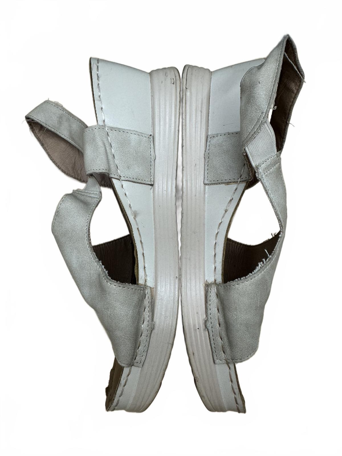Henry Ferrera Collection White Wedge Sandals Comfortable Summer Footwear