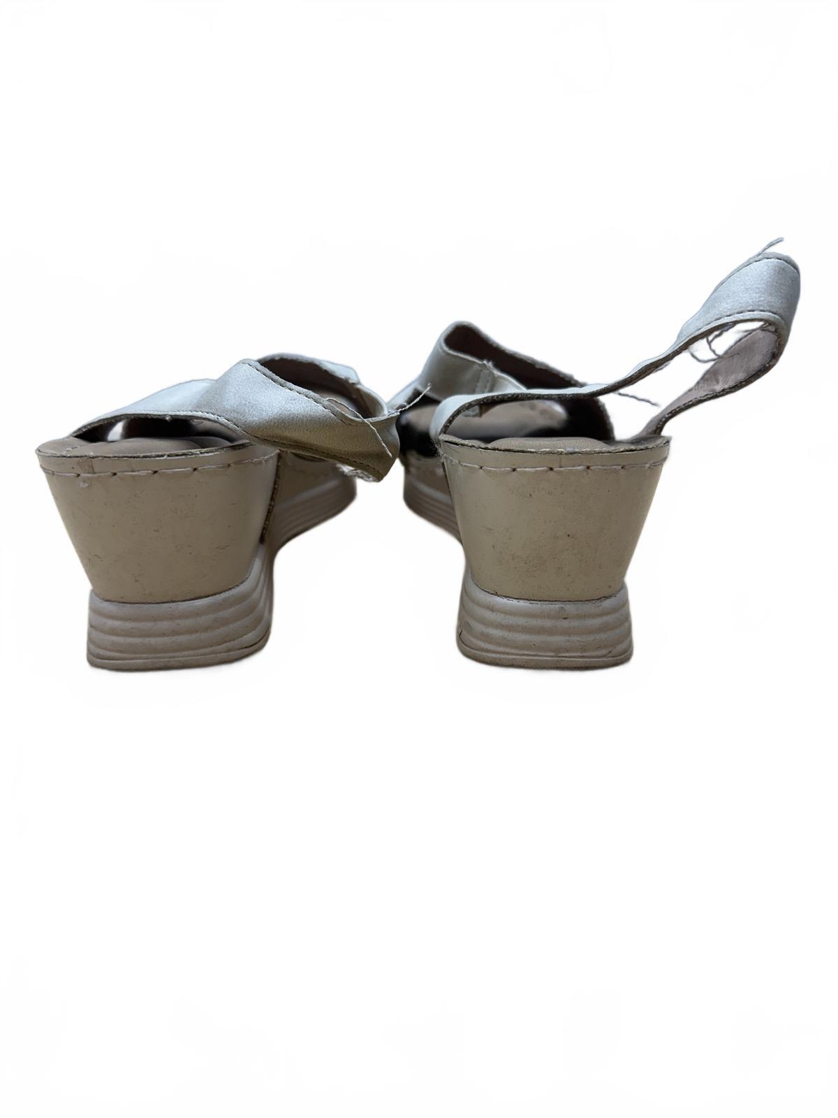Henry Ferrera Collection White Wedge Sandals Comfortable Summer Footwear