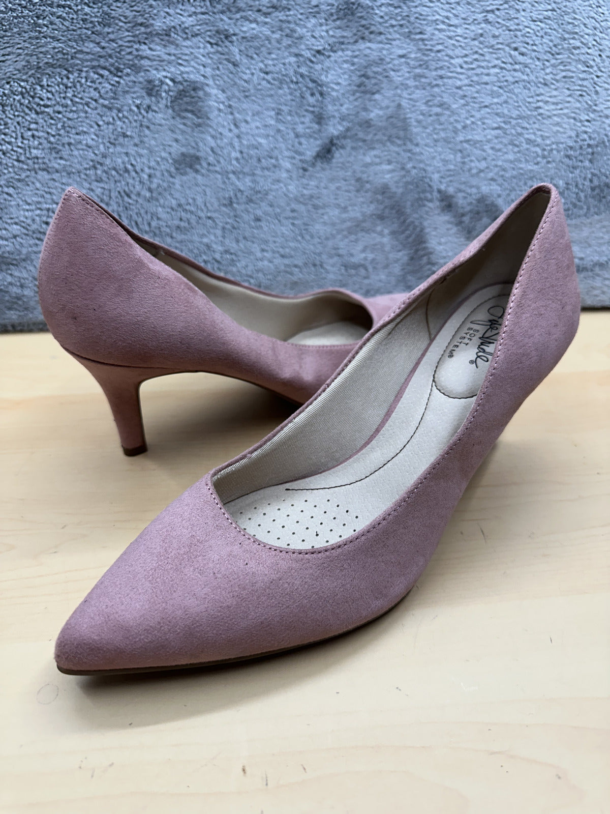 LifeStride Mauve Pink Suede Pointed Toe Kitten Heel Pumps