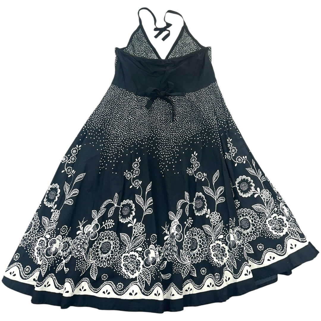 Y2K Charlotte Russe Black and White Floral Halter Dress