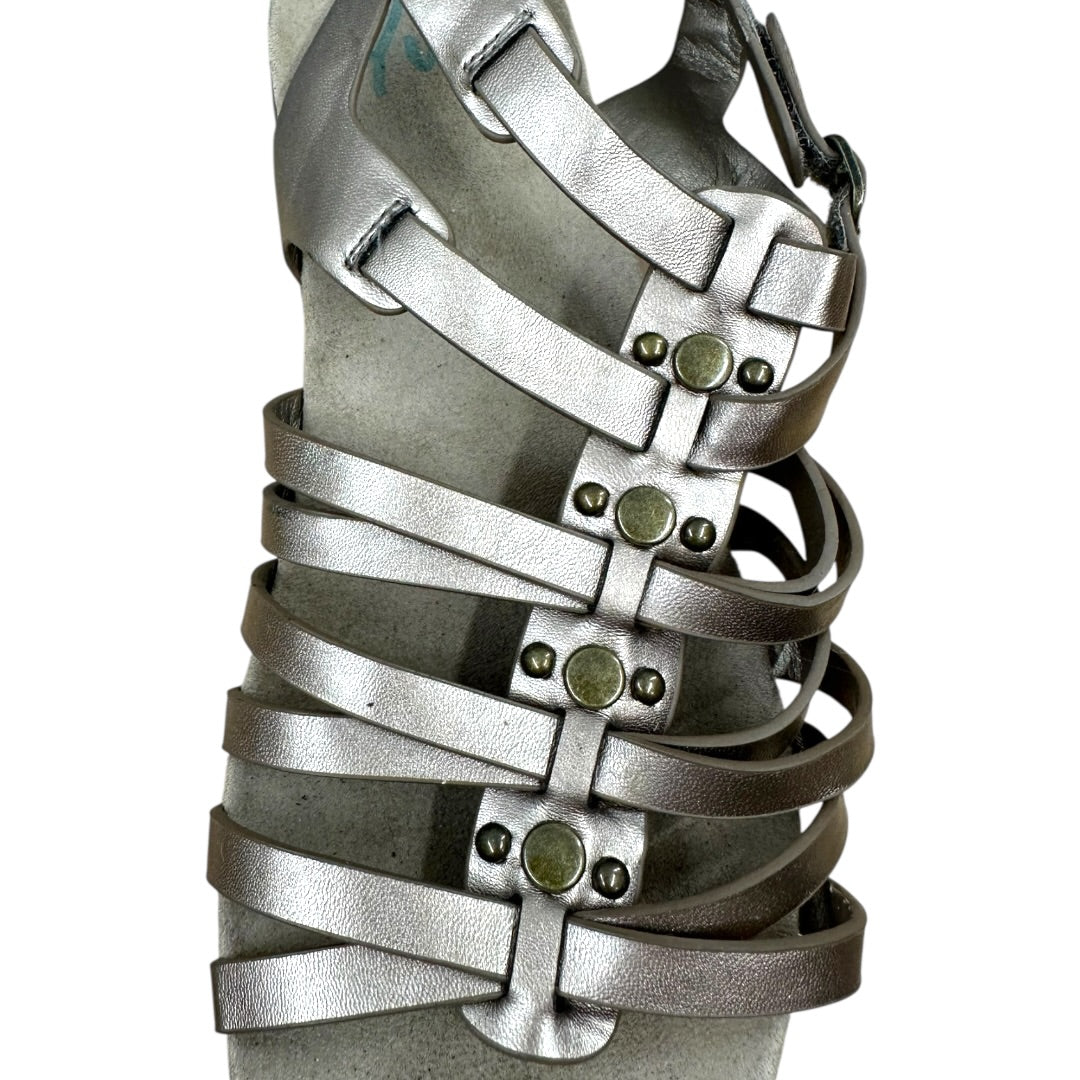 Yuu Strappy Gladiator Wedge Sandal