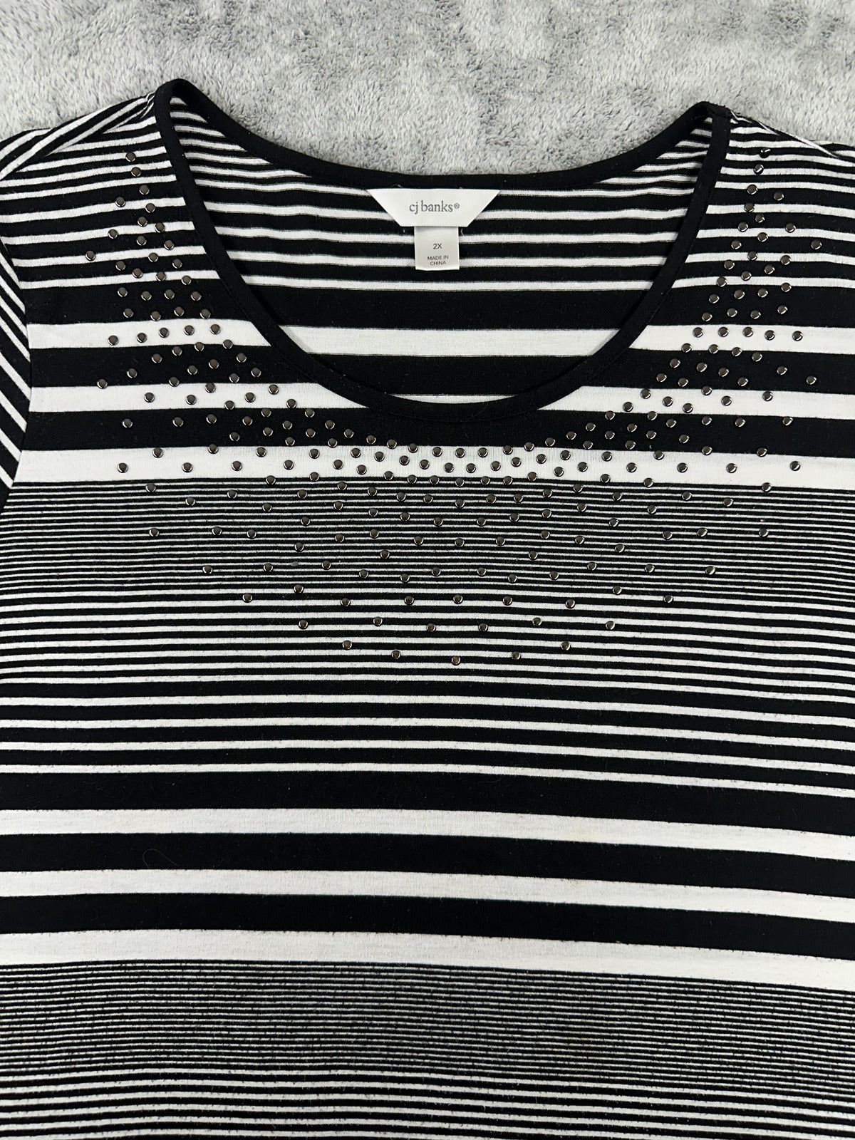 CJ Banks Black and White Striped Studded Short Sleeve Top Casual Y2K