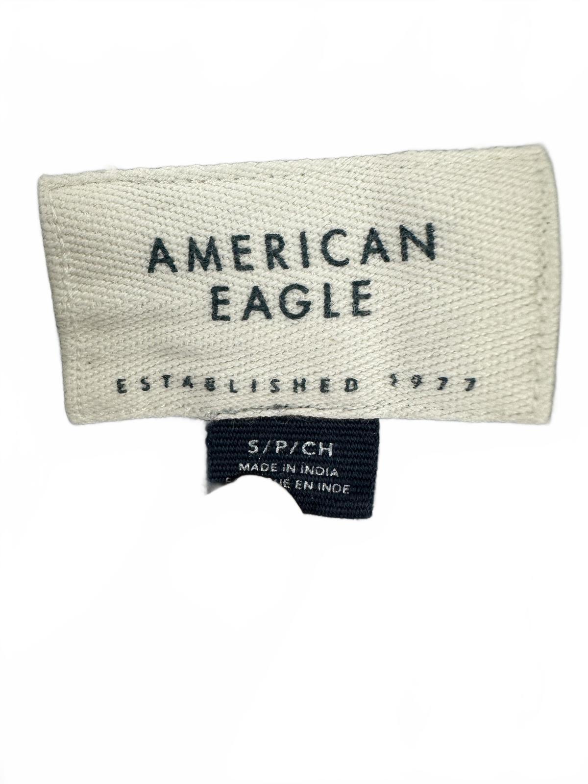 American Eagle Sleeveless Button Up Crop Top