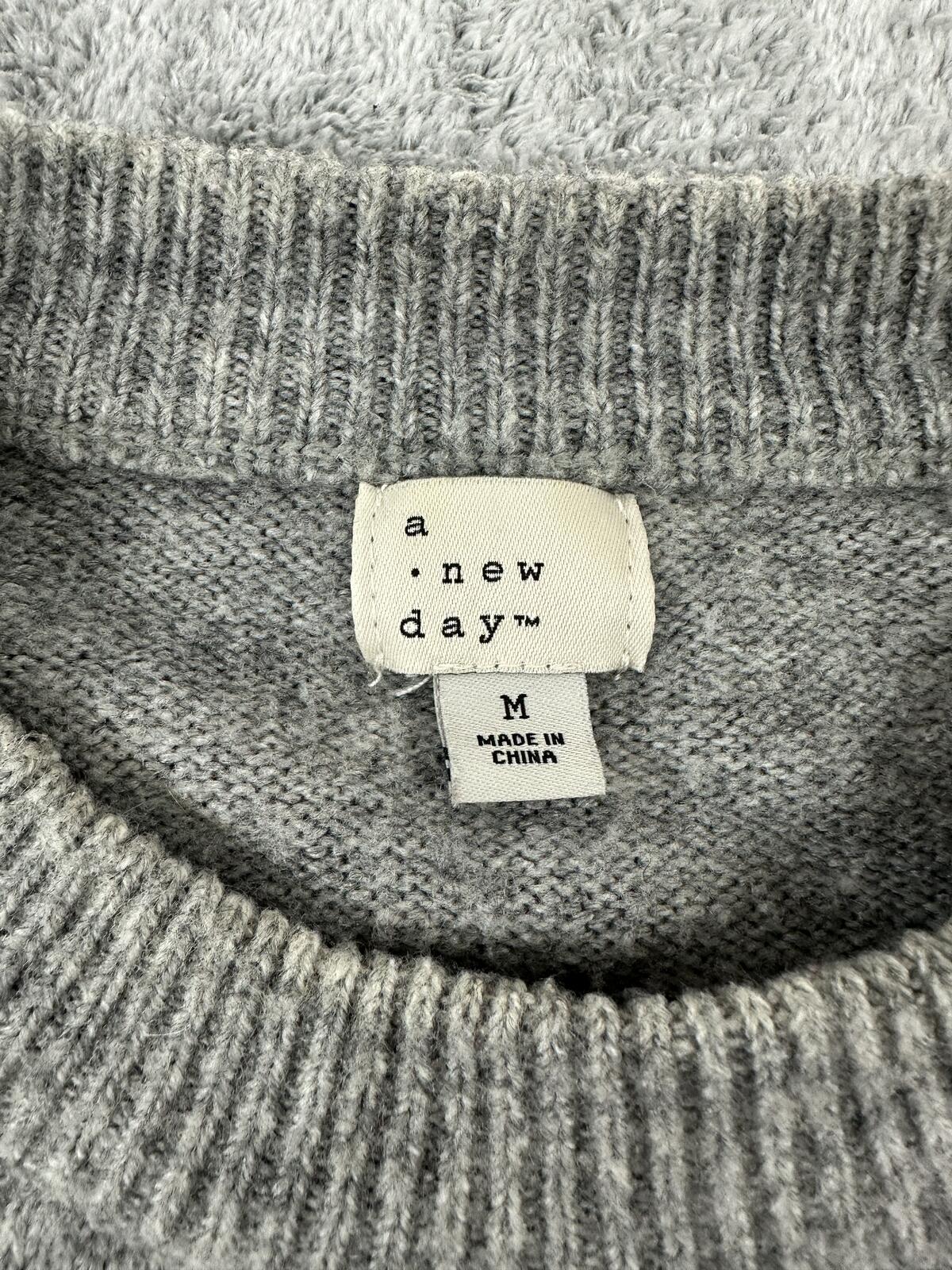 A New Day Gray Cozy Knit Crew Neck Sweater Casual Minimalist Lightweight