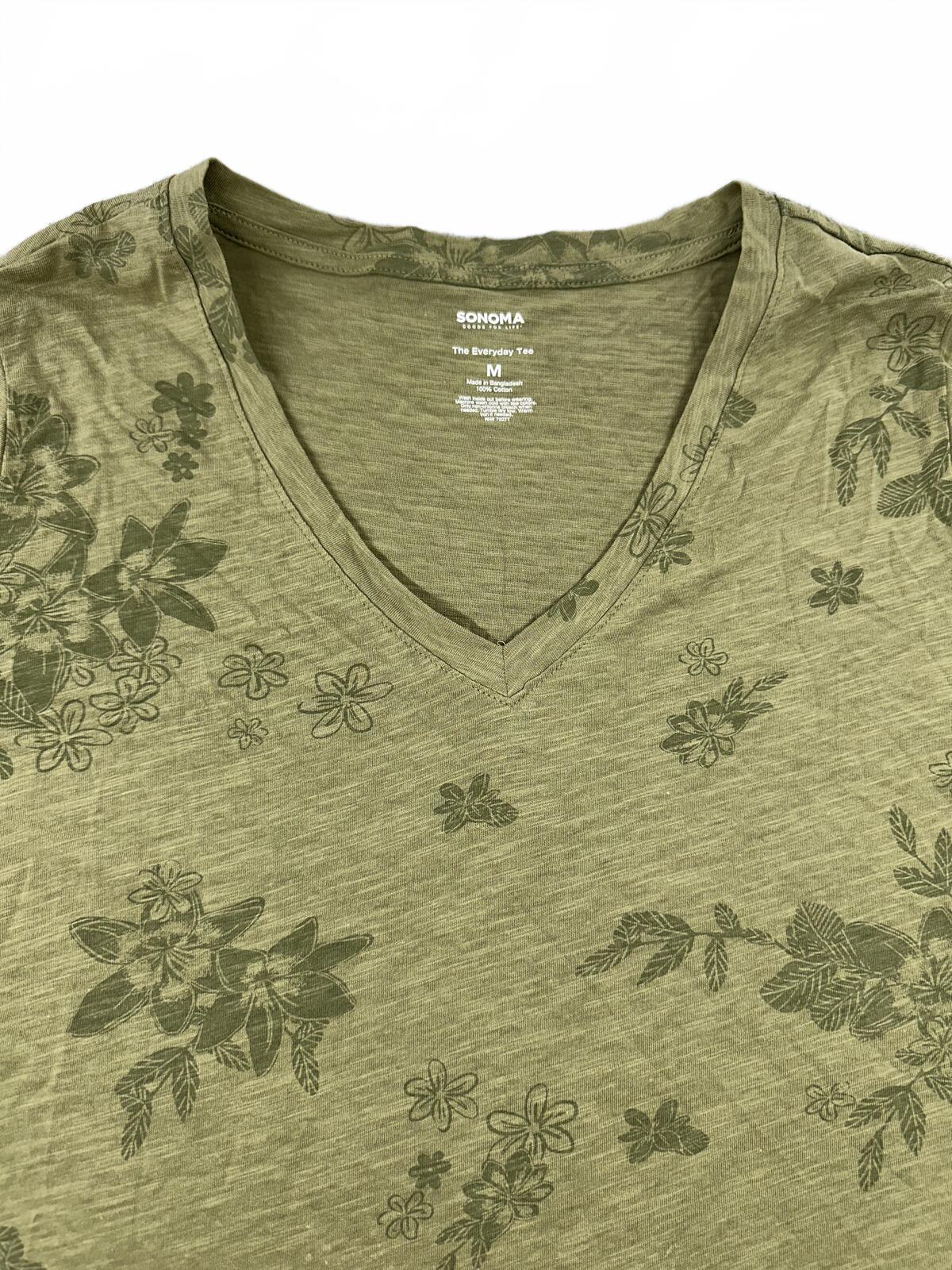 Sonoma Olive Green Floral V Neck Tee Casual Lightweight Summer Shirt