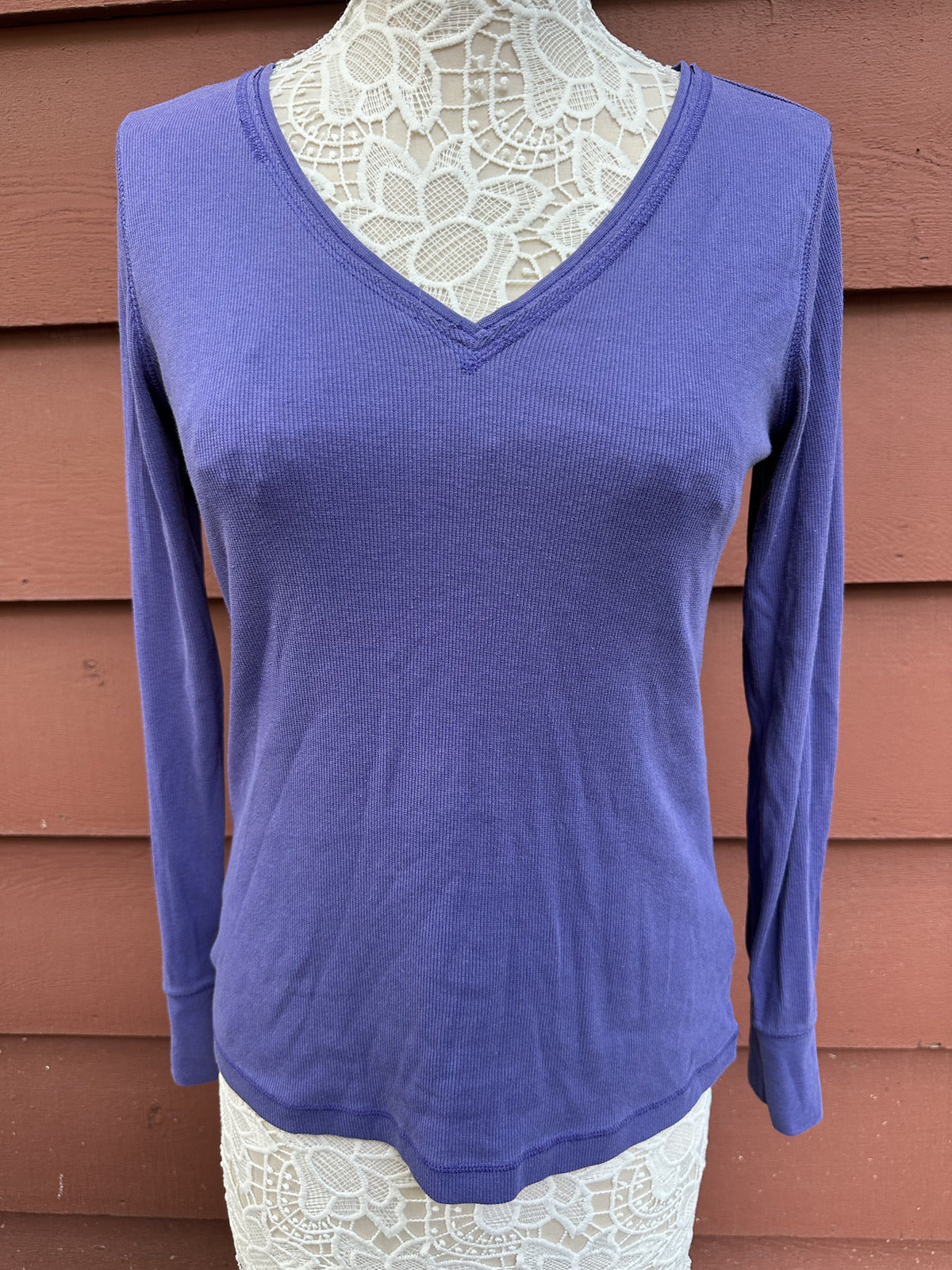 SO Purple Ribbed Long Sleeve V Neck Shirt Casual Lightweight Cozy Top