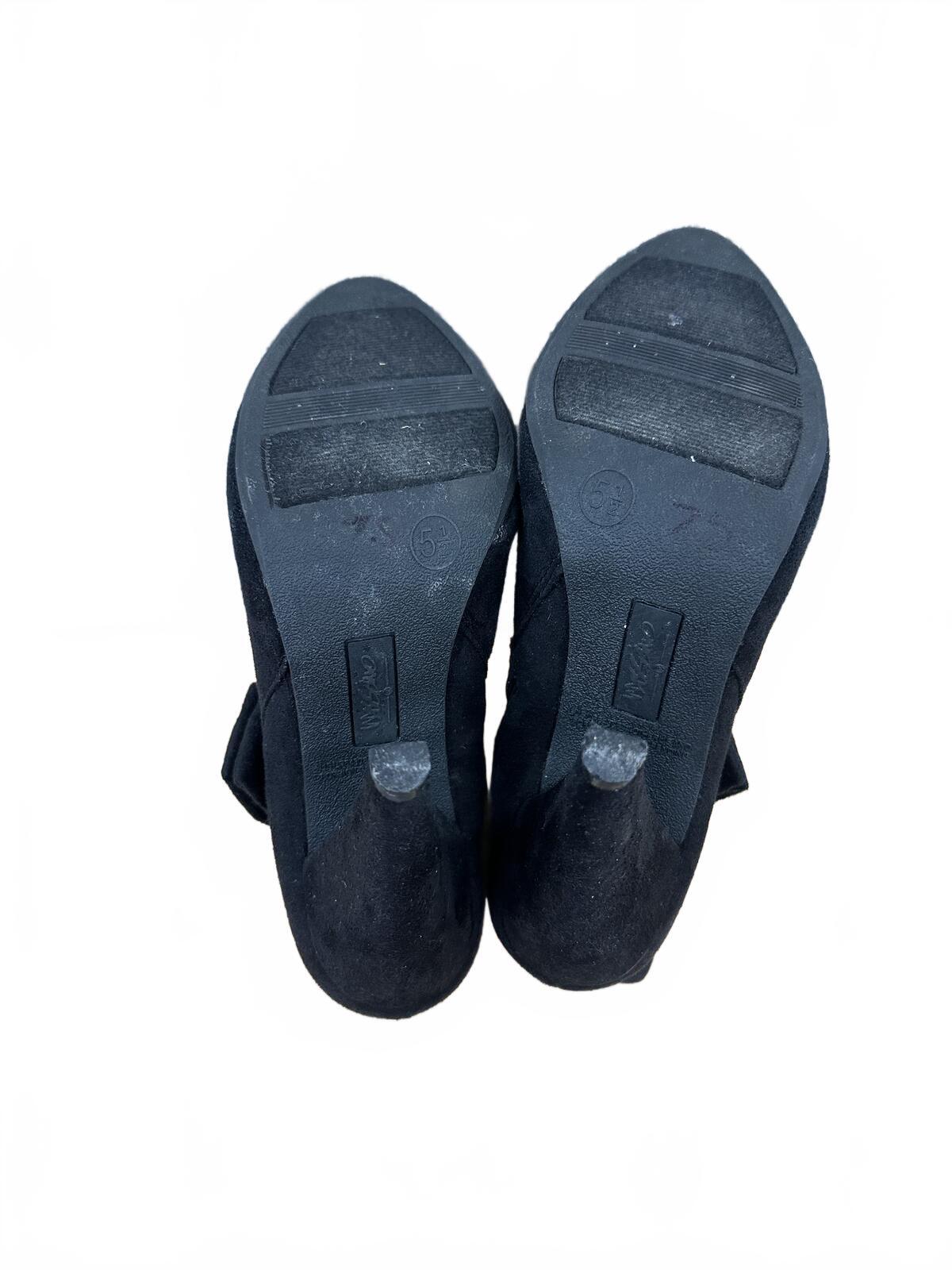 Mossimo Vintage Black Suede Ankle Boots with Bow Detail