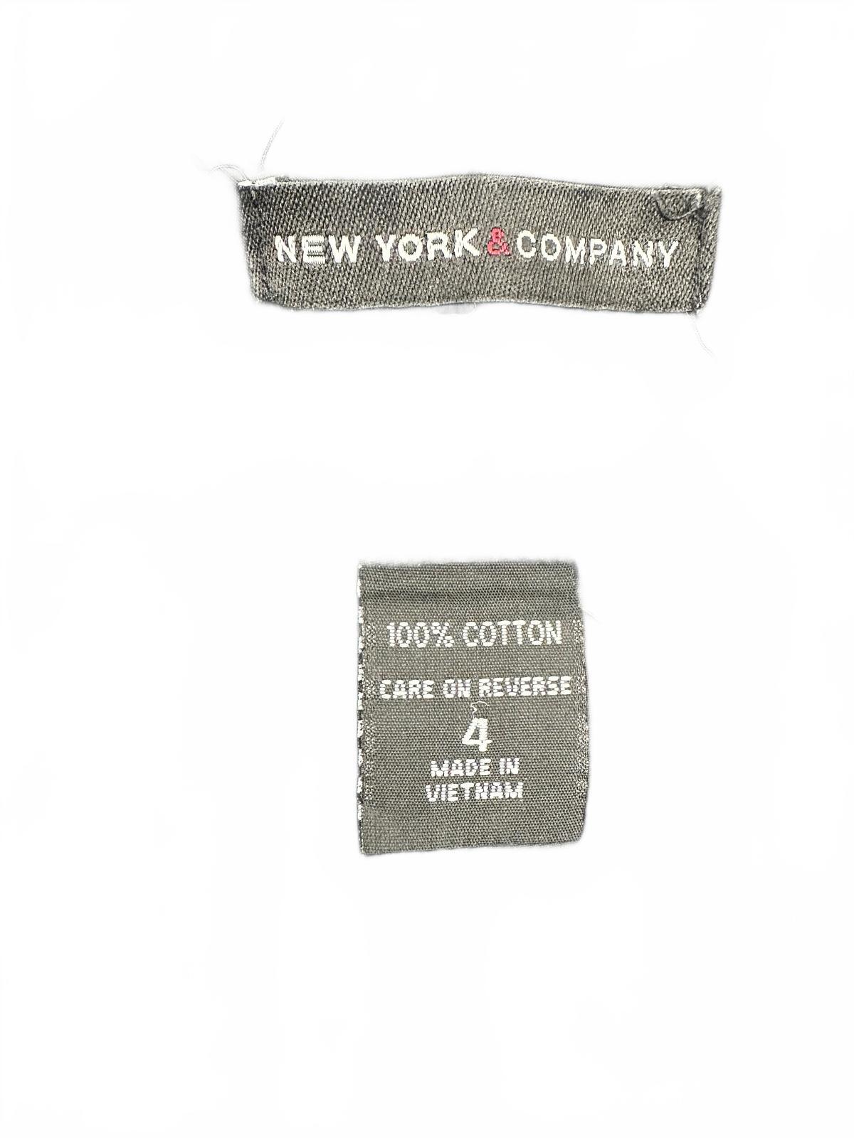 New York & Company Black Cotton Capri Pants Casual Tailored Utility