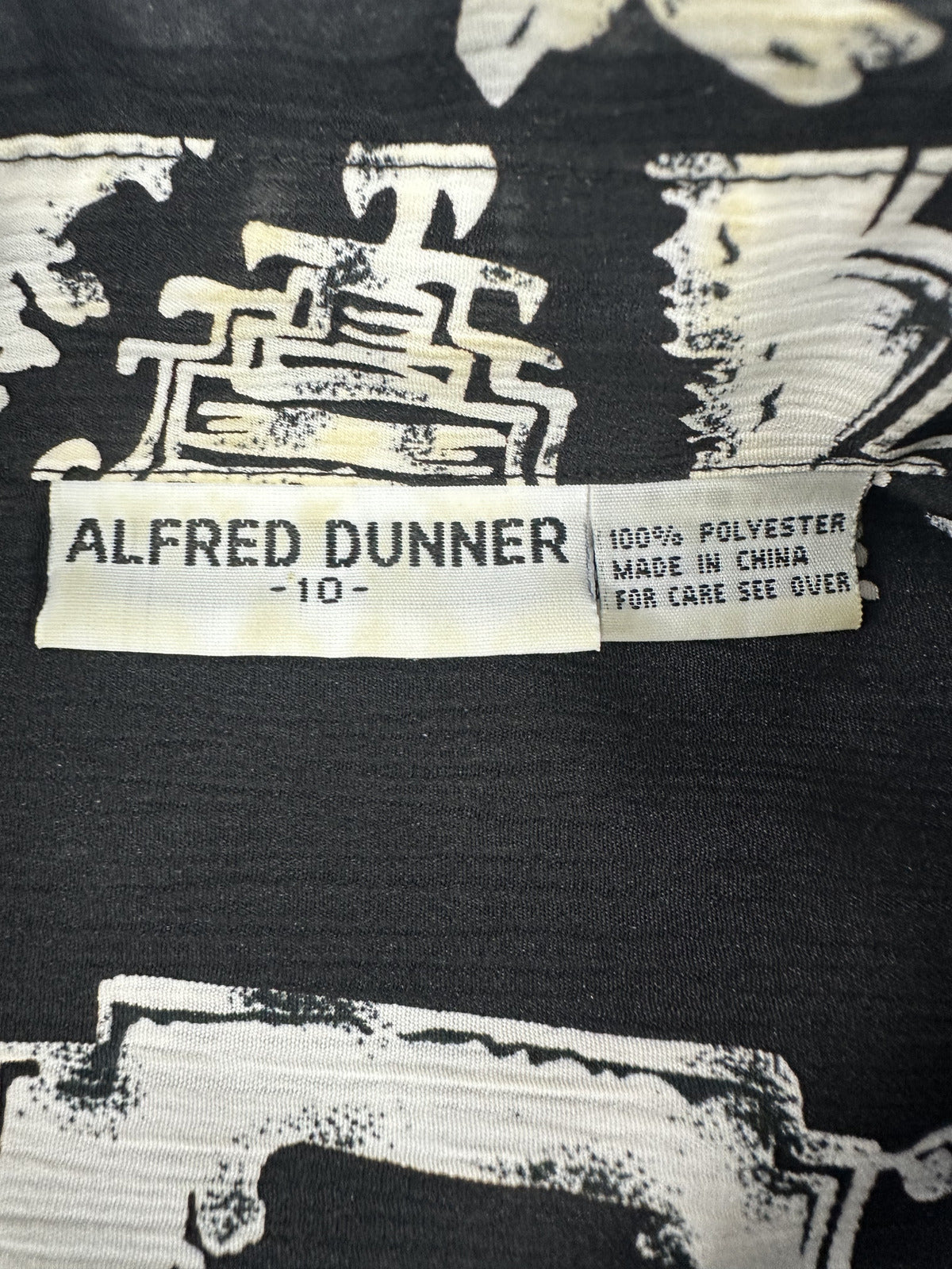 Alfred Dunner Black and White Abstract Pattern Button Down Shirt
