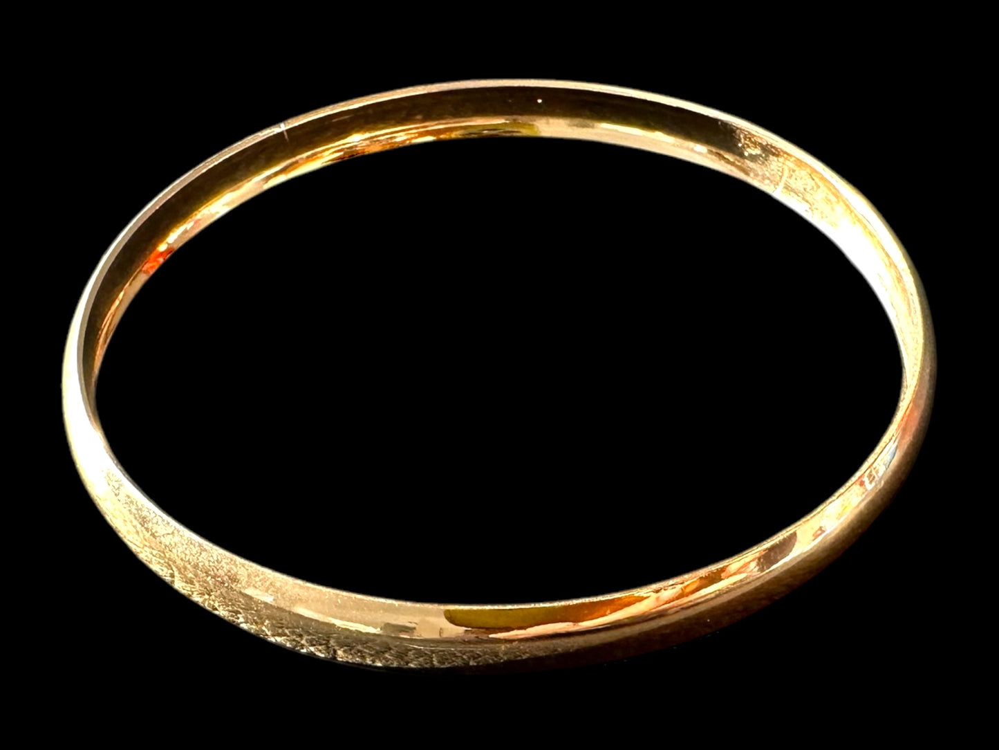 Gold Hallow Bangle Bracelet