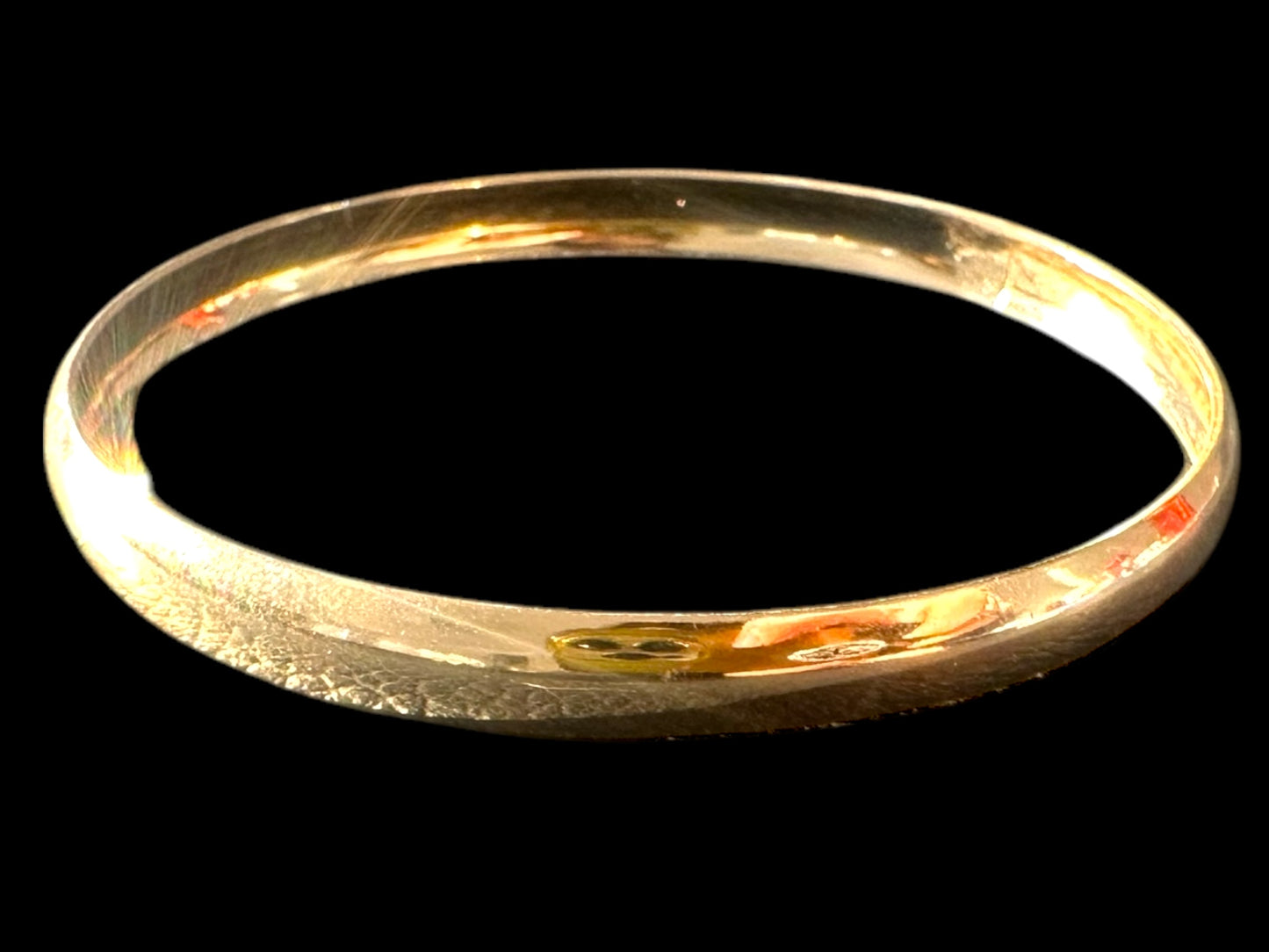 Gold Hallow Bangle Bracelet