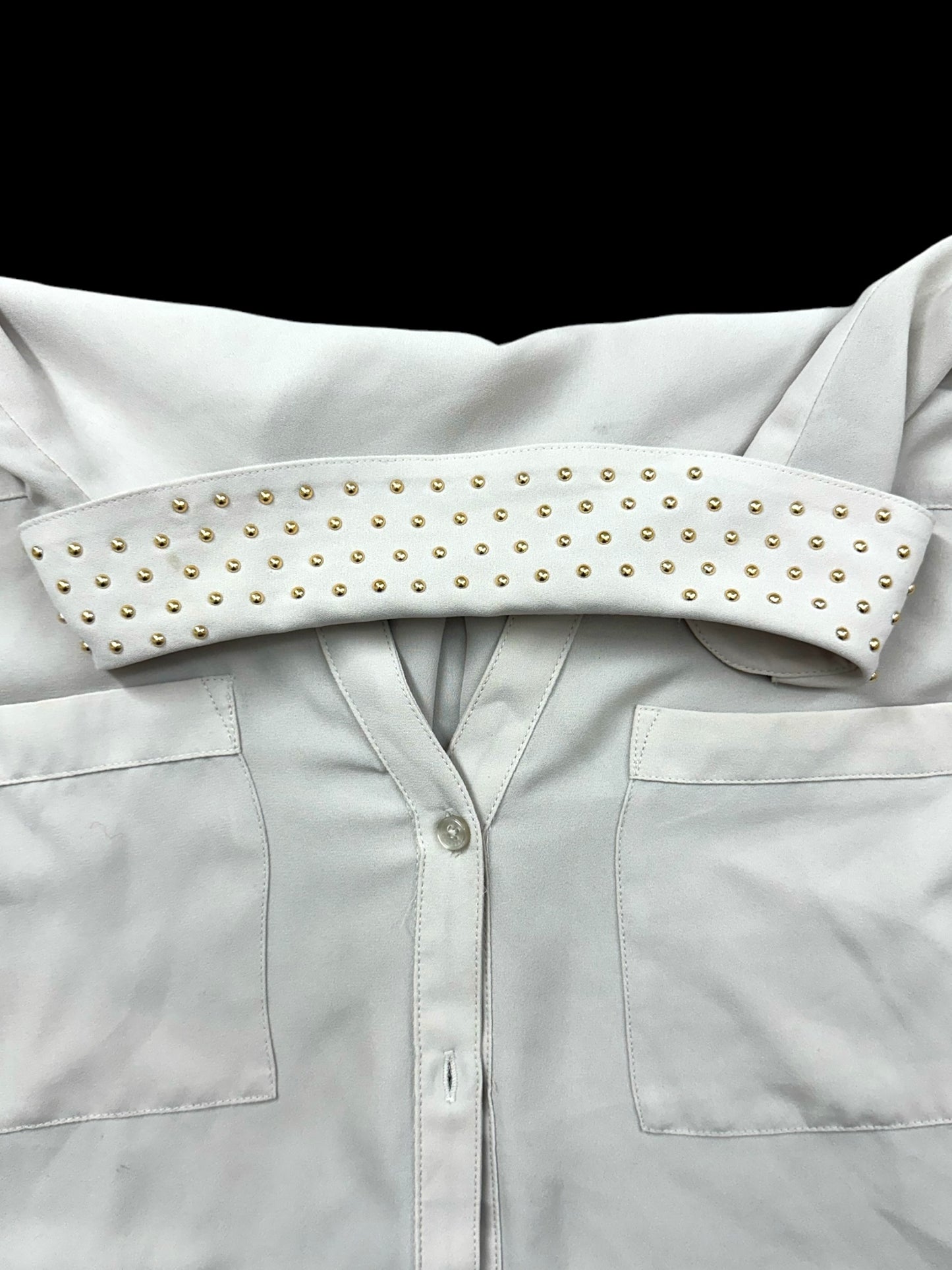 Express Cream Button Up