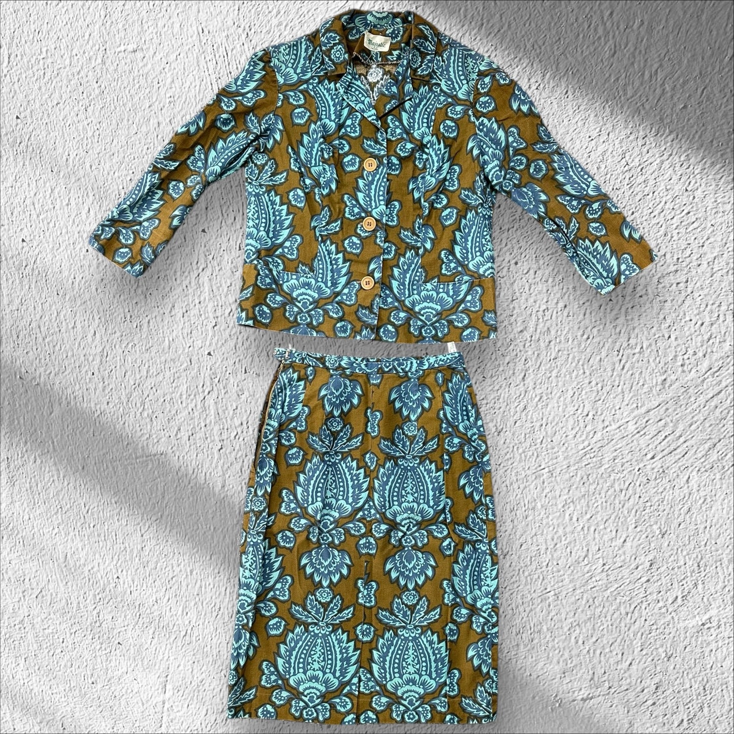 Majestic 1960's Vintage 2 Piece