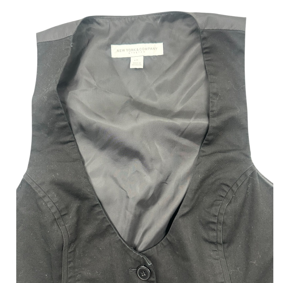 New York & Company Button Up Vest