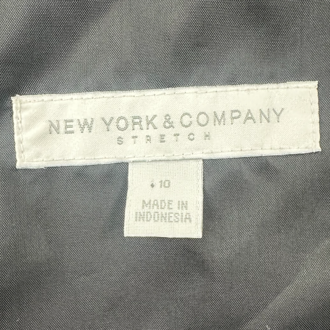 New York & Company Button Up Vest