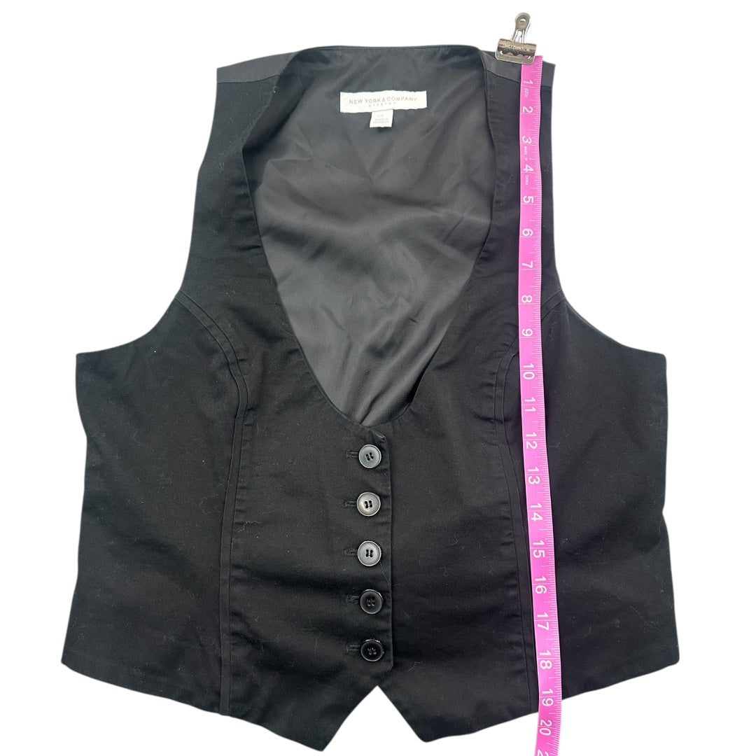 New York & Company Button Up Vest