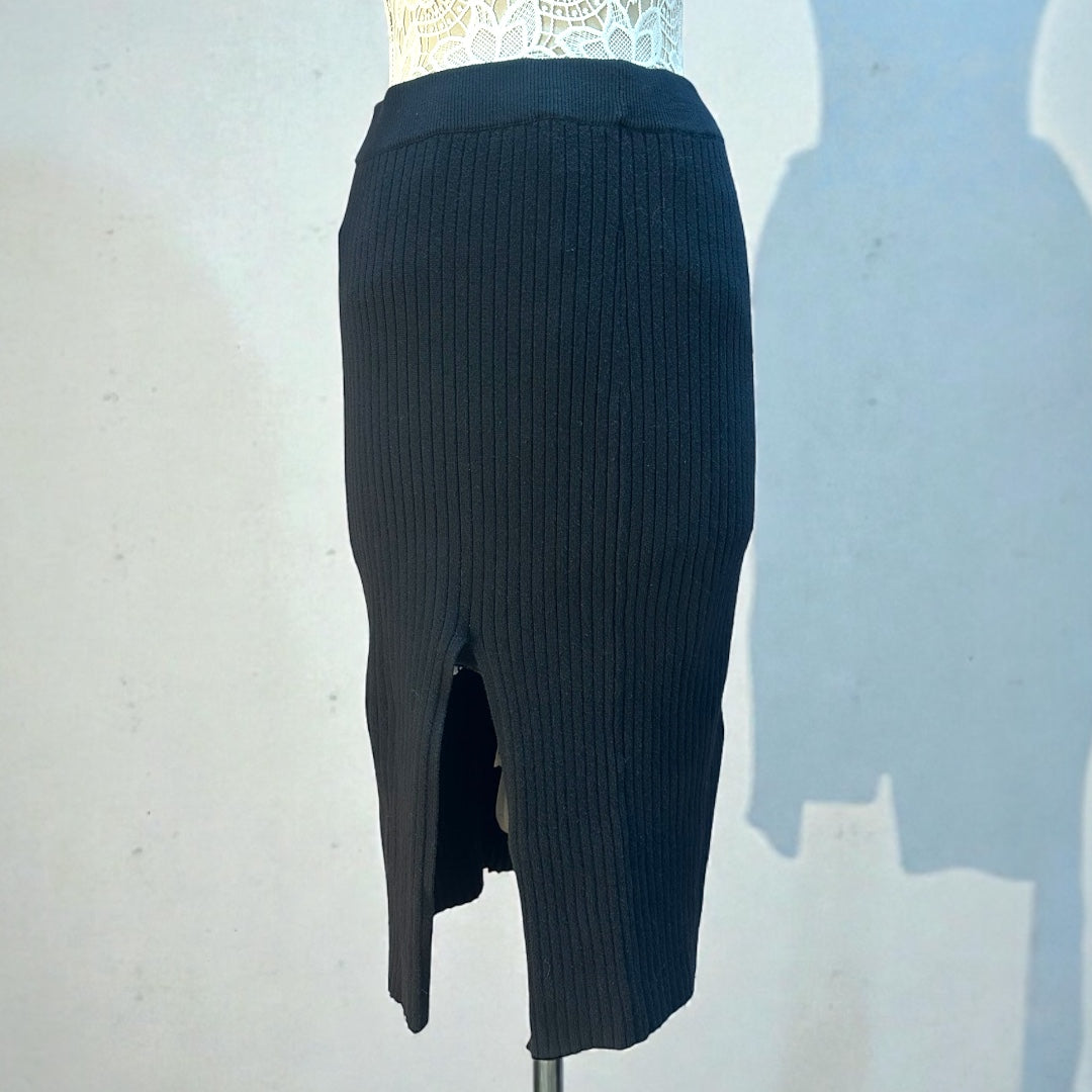 Abercrombie & Fitch Black Ribbed Knit Midi Skirt