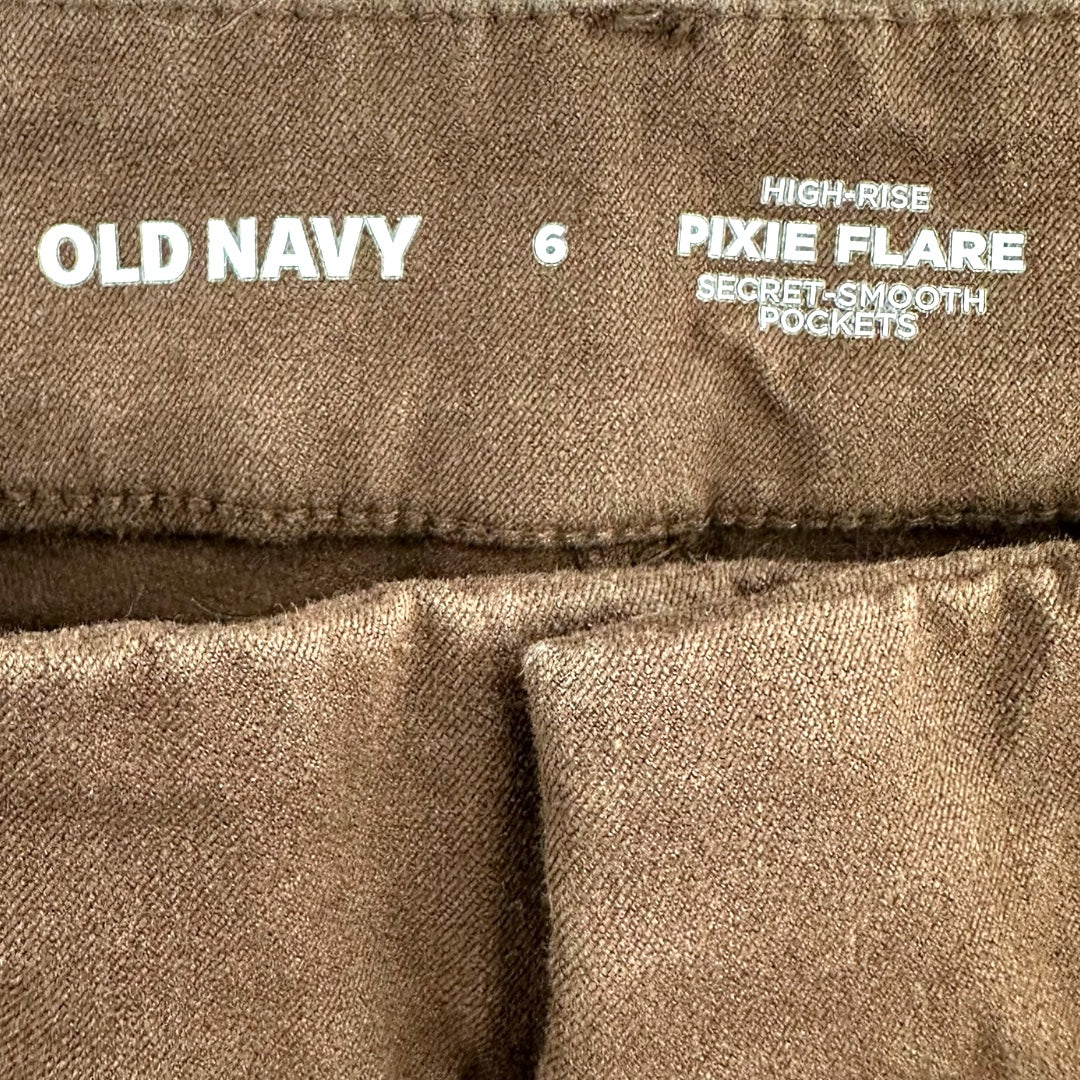 Old Navy High Waisted Pixie Flare Pants