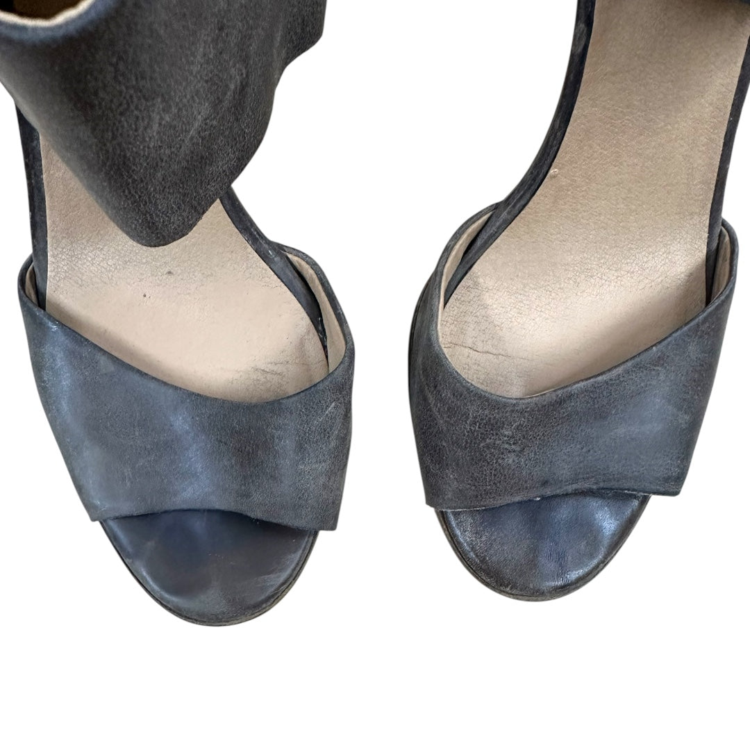 Lucky Brand  Jaylin Ankle Cuff Sandals