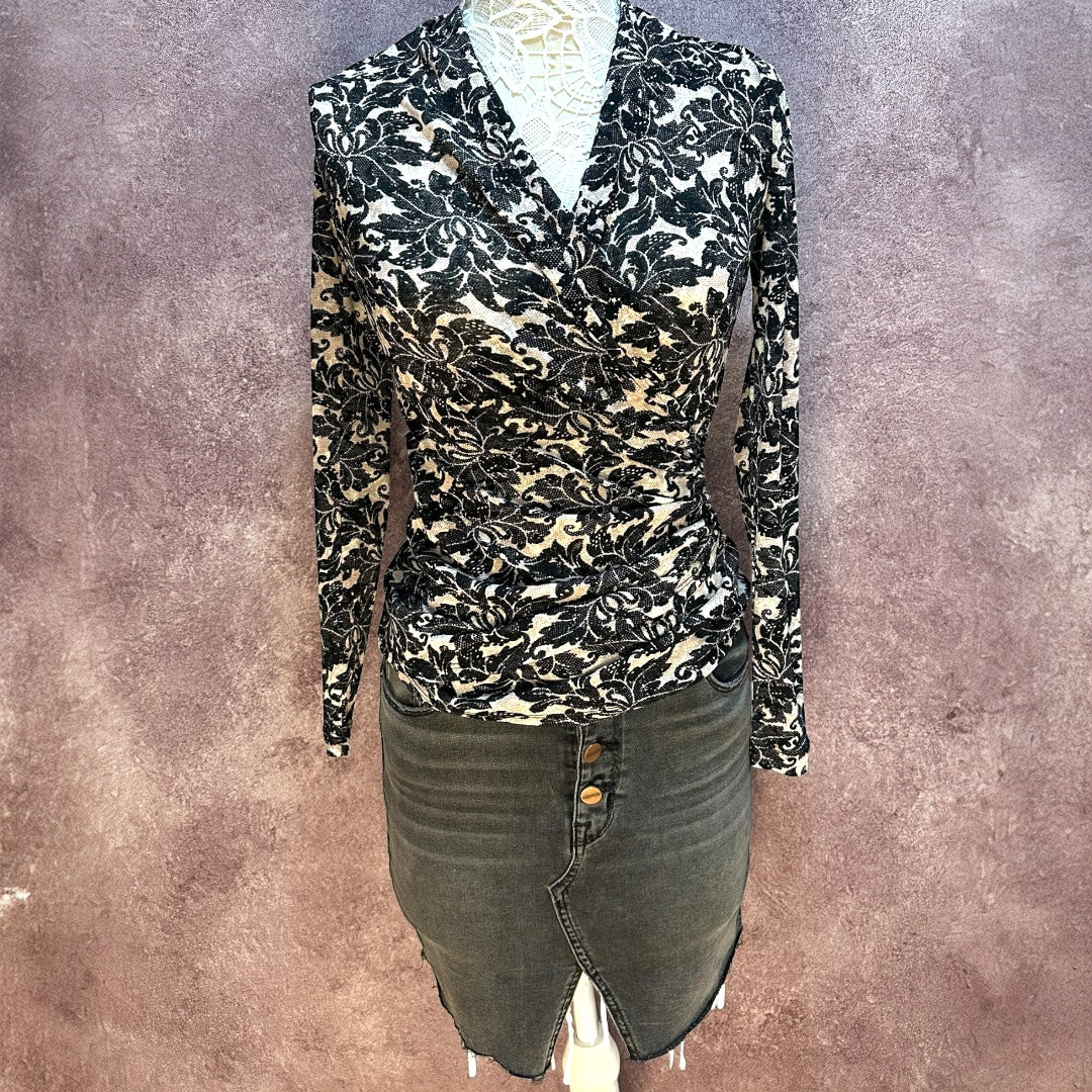 Karen Kane Damask Floral Pattern