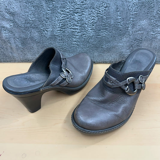 Vintage Nurture Whisper Comfort Black Leather Slip On Heeled Mule Clogs