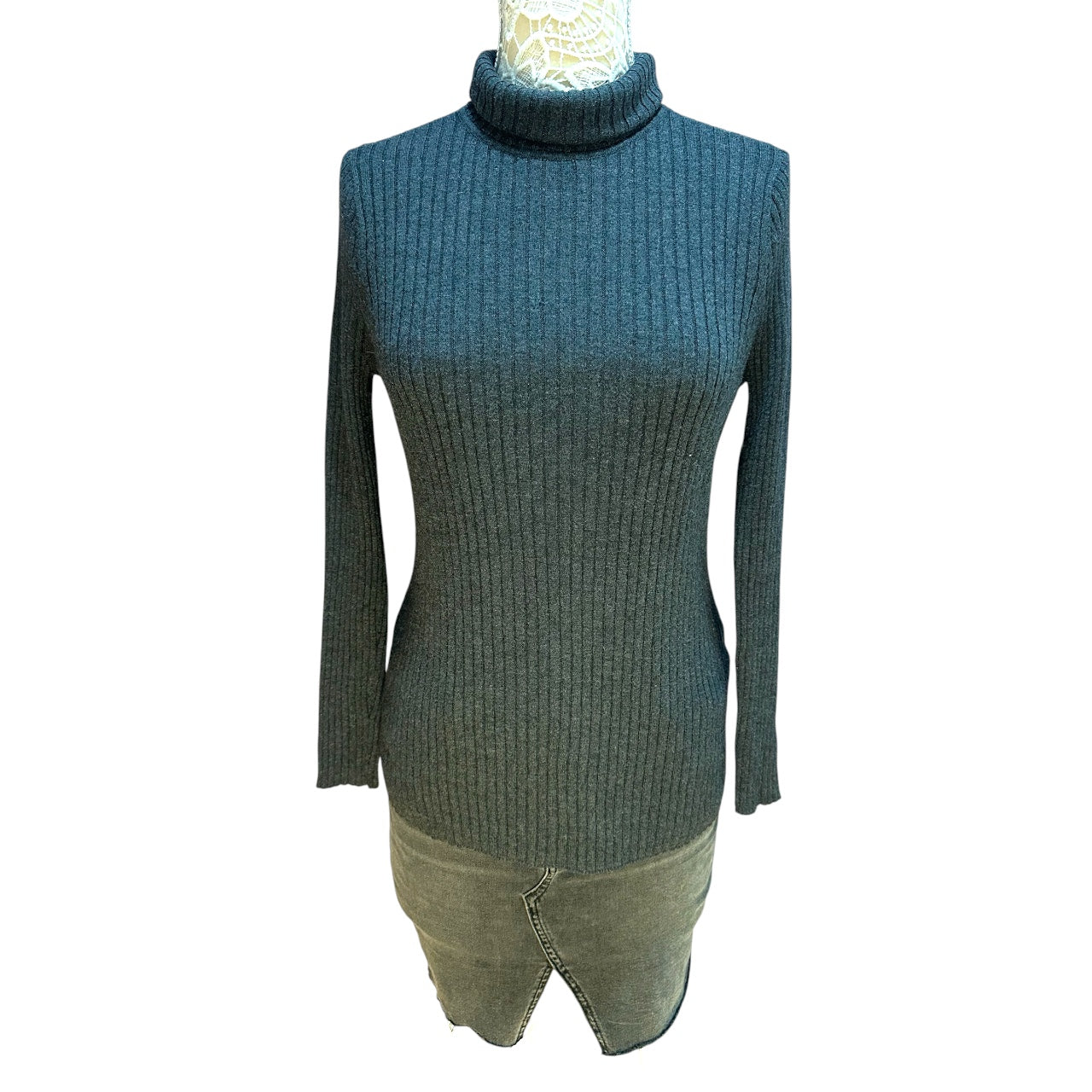 Gray Ribbed Turtleneck Sweater