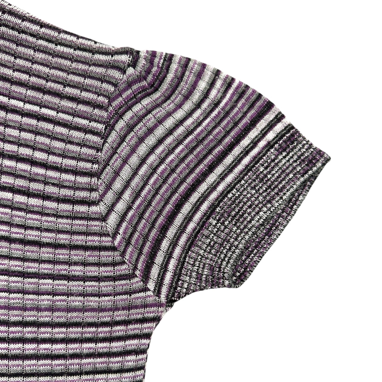 Y2K iZ Byer Purple and White Short Sleeve Turtleneck Knit Top