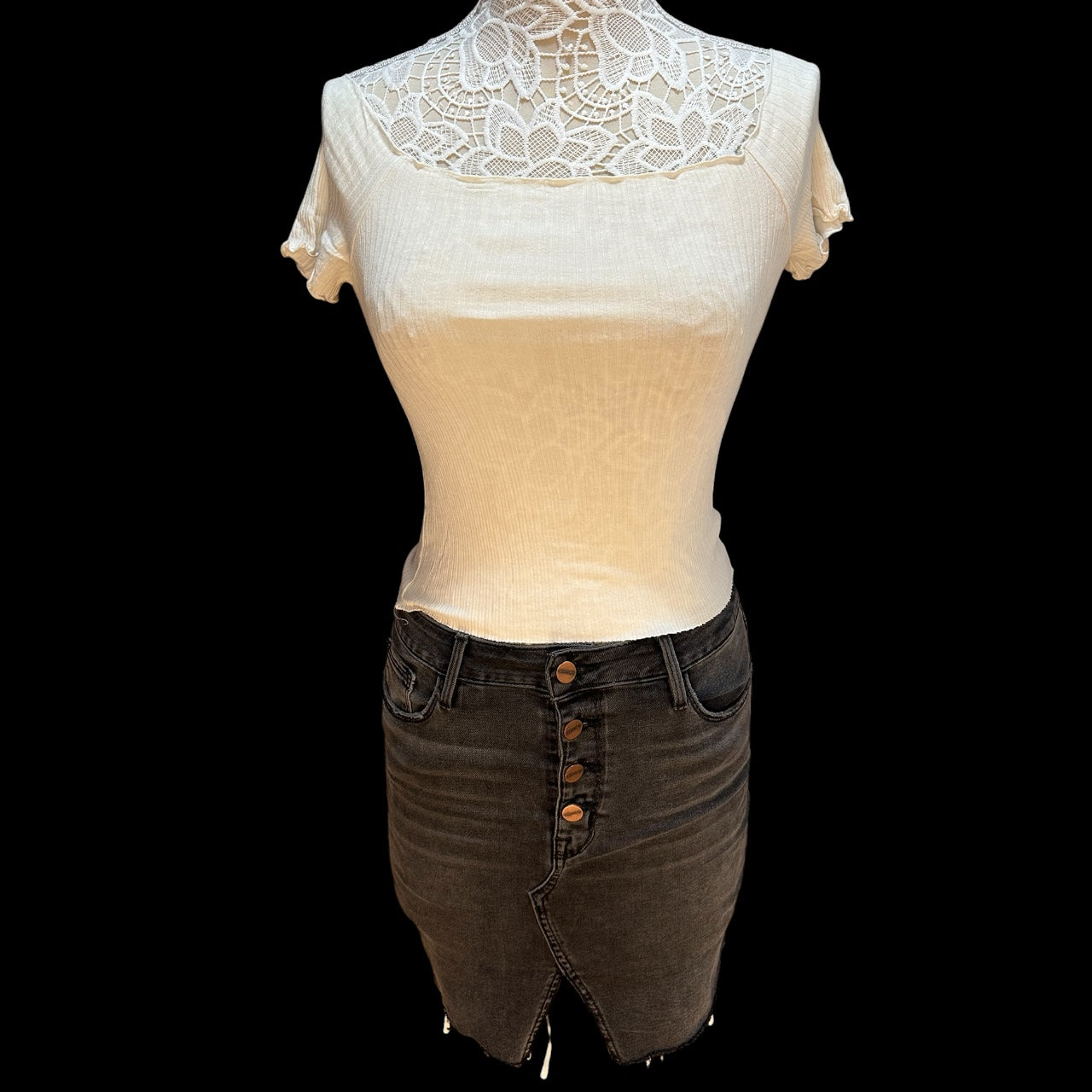 Apple Off the Shoulder Ribbed Top