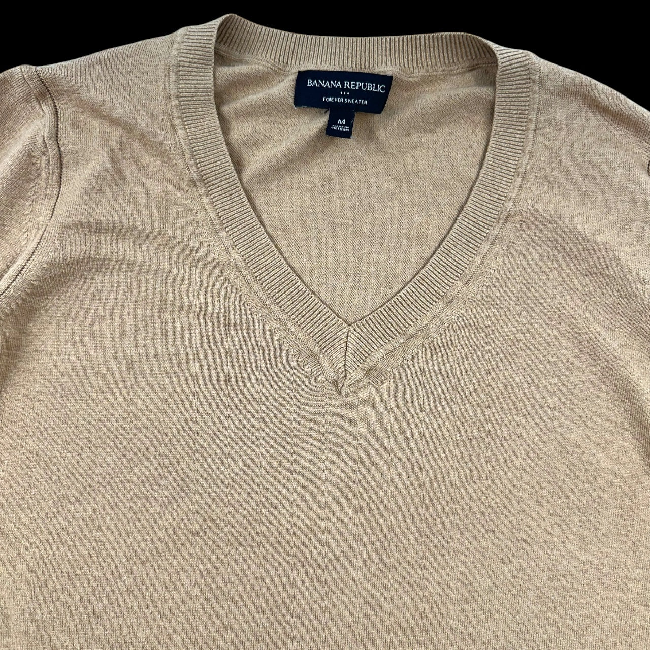 Banana Republic Fine Knit V Neck Sweater
