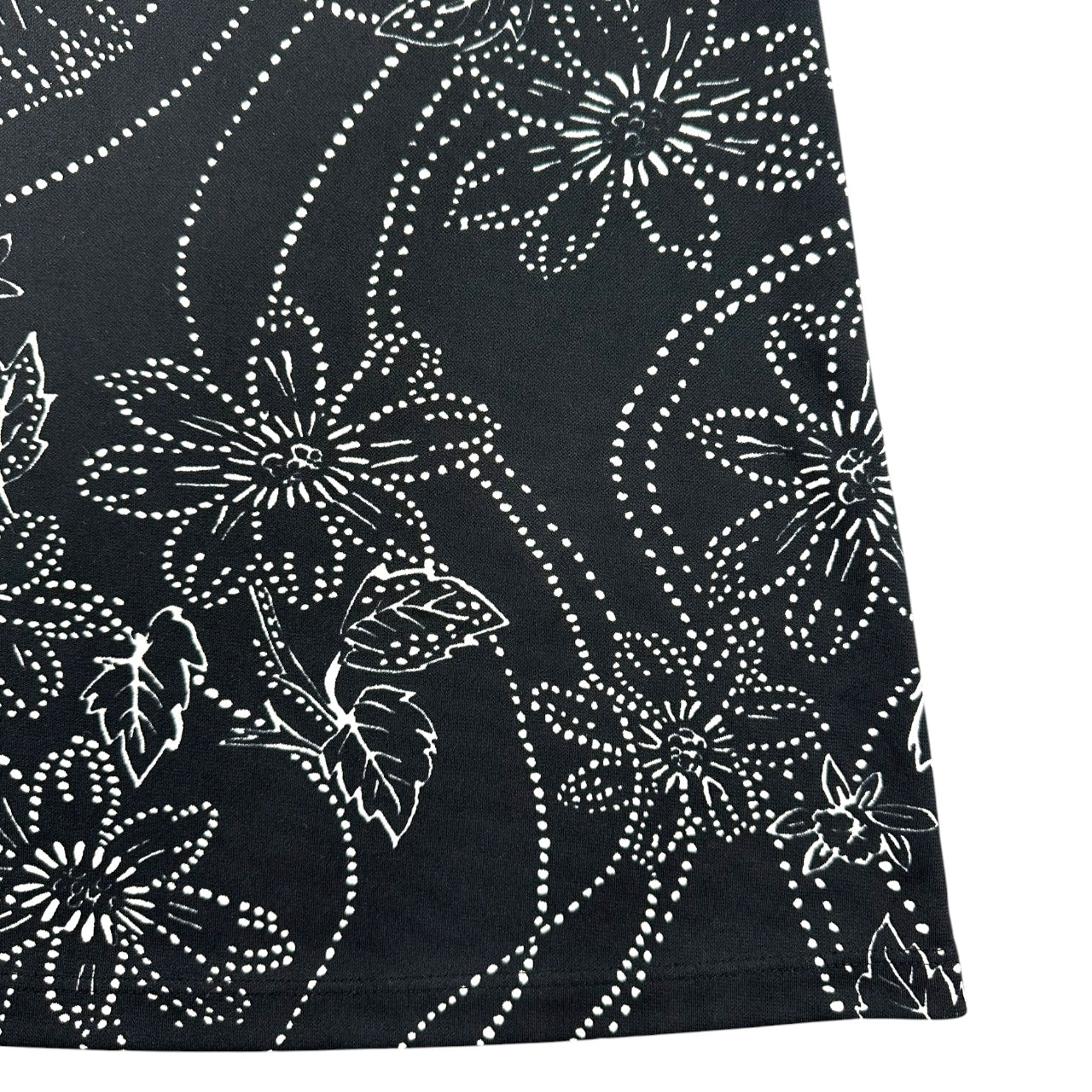 Vintage 90s Black & White Floral Dotted A Line Midi Skirt