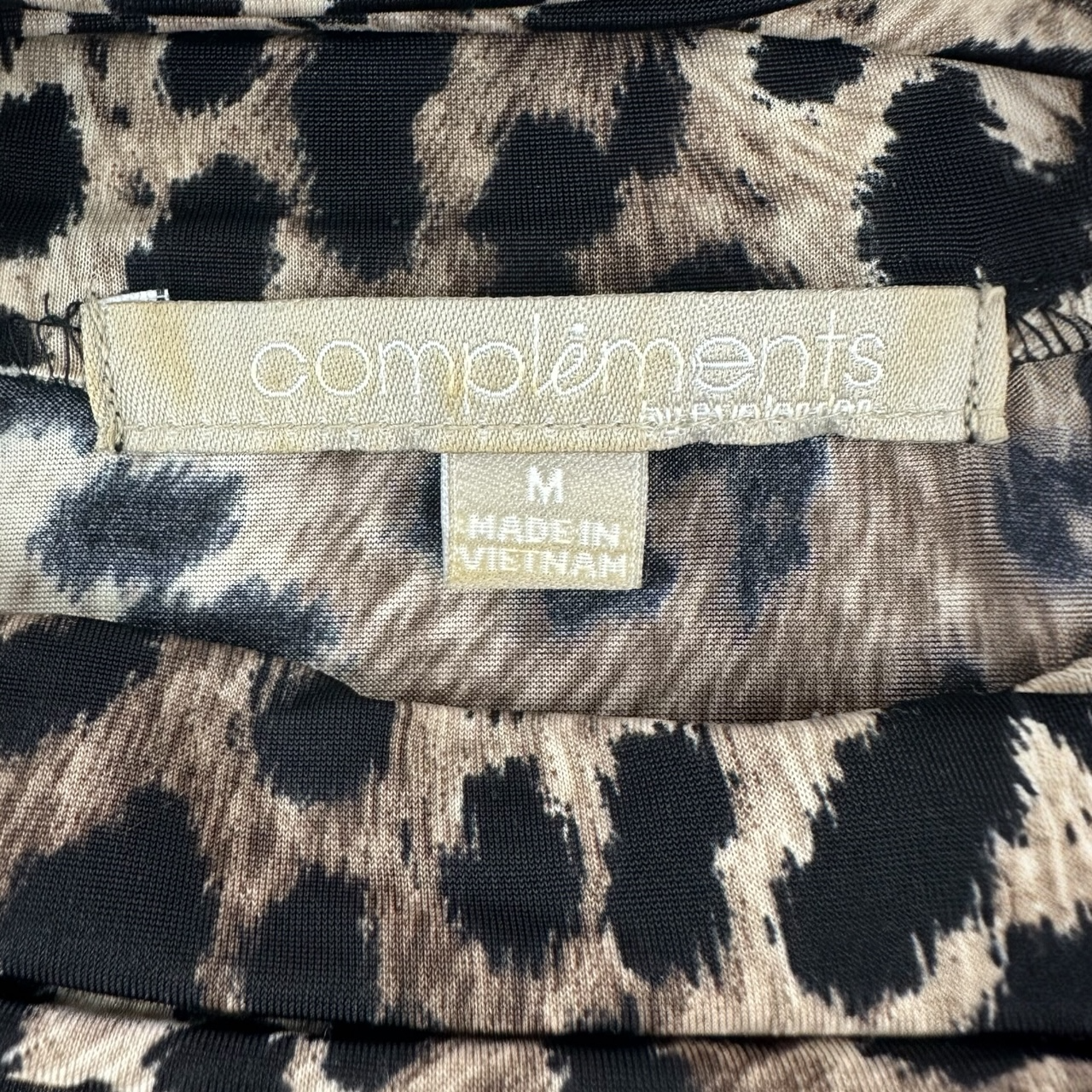 Vintage 90s Compliments Leopard Print Mock Neck Top