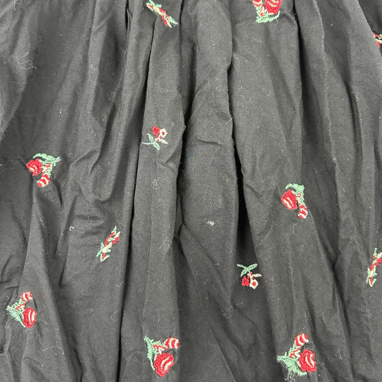 LC Lauren Conrad Black Floral Embroidered Peasant Boho Blouse