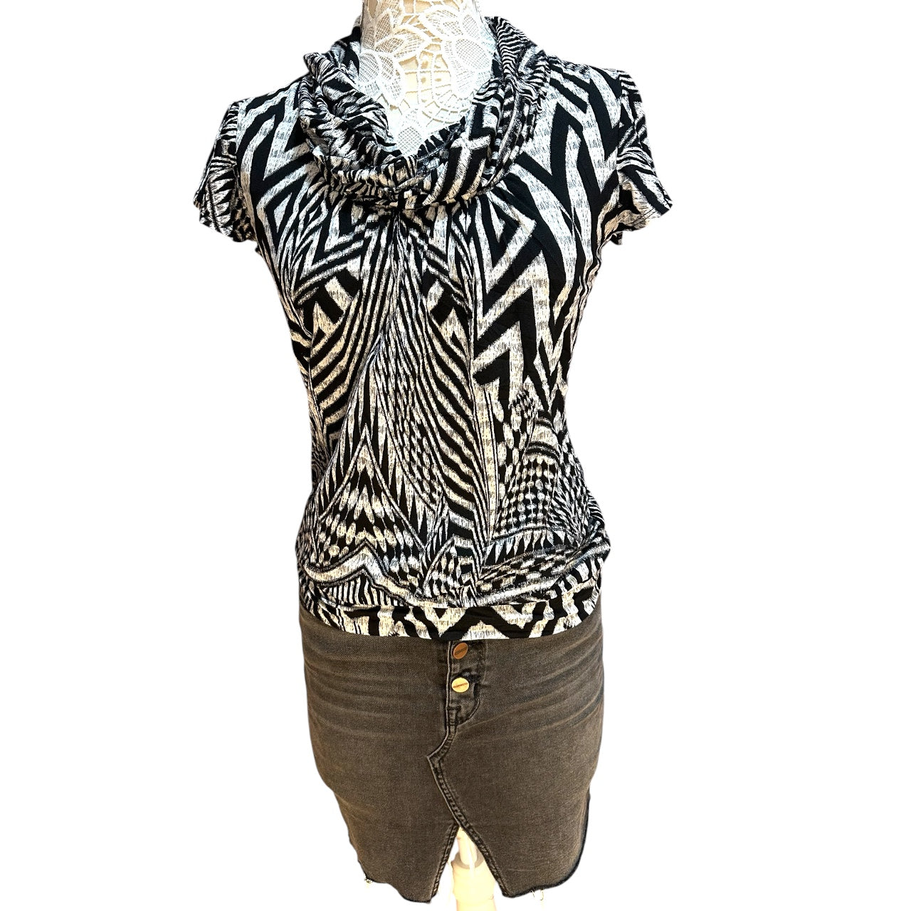 Vintage Y2K Worthington Geometric Blouse