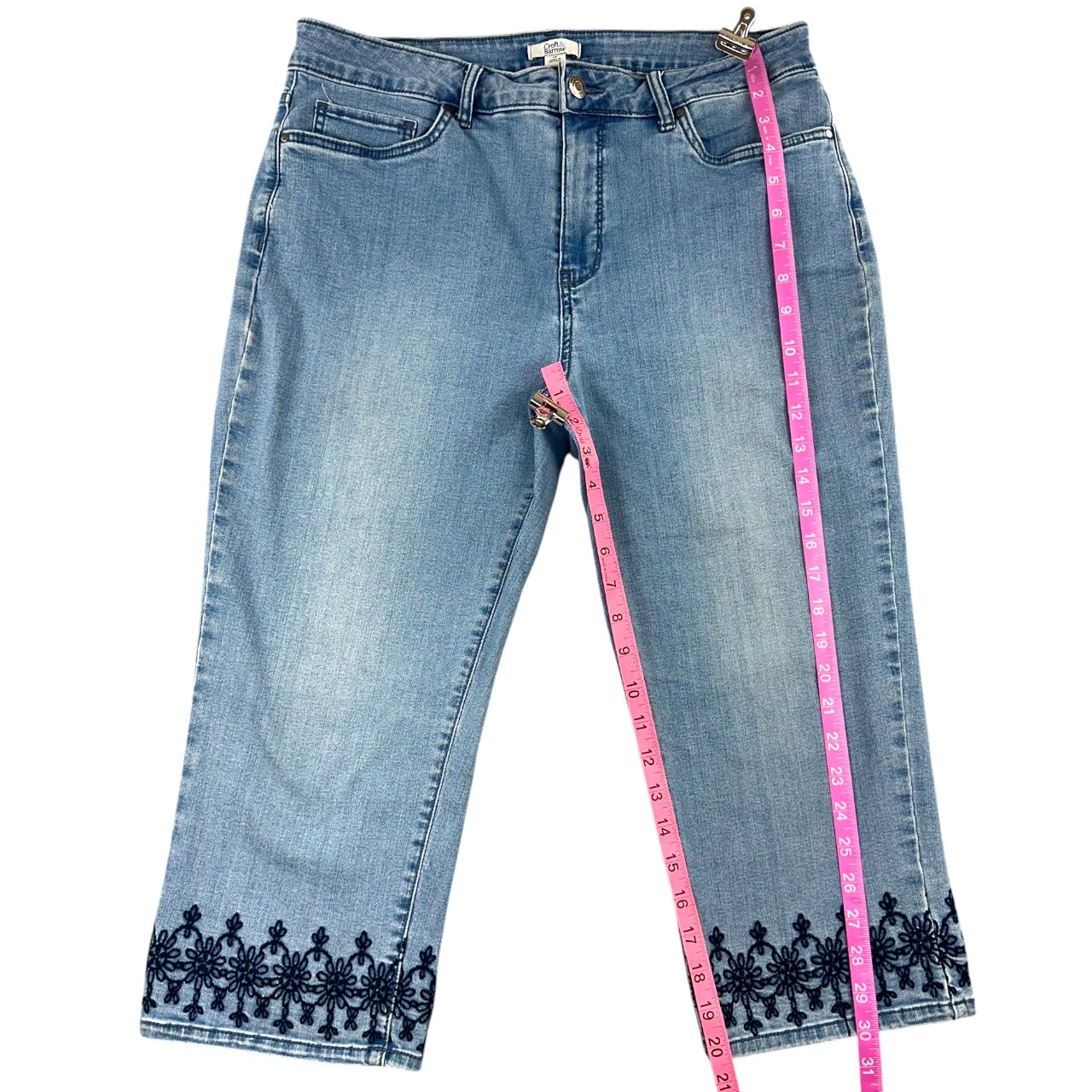 Y2K Croft & Barrow Light Wash Embroidered Hem Capris