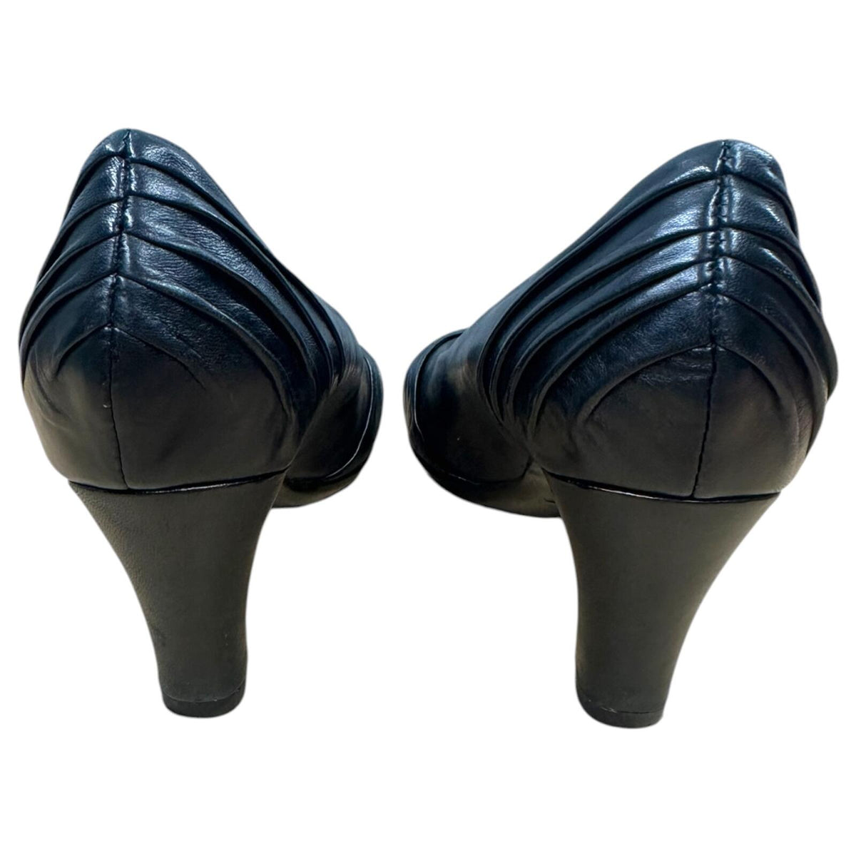 Abeo Vanna Black Leather Pumps with Pleated Detailing and Orthotic Support