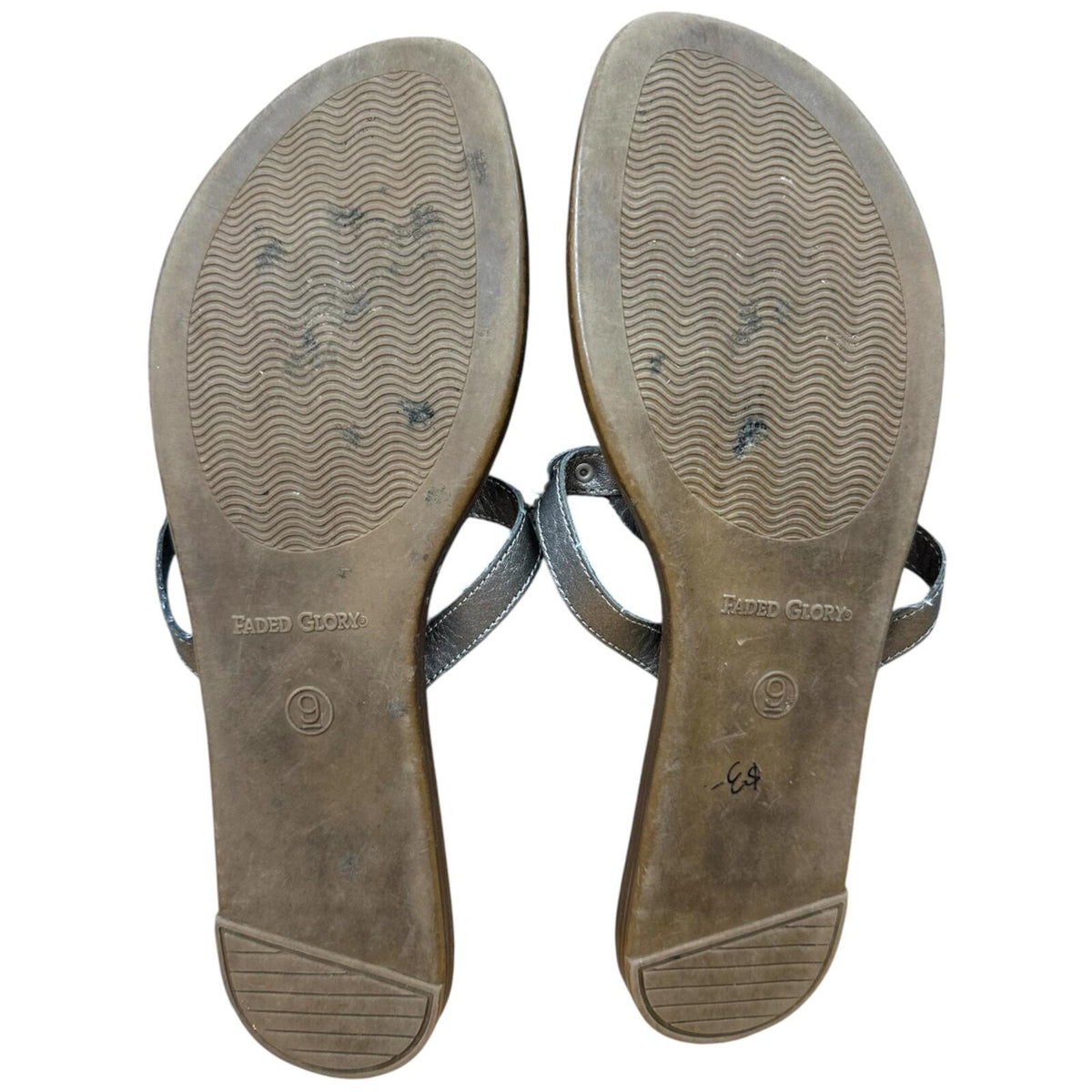 Faded Glory Silver Pewter Medallion Thong Sandals Boho Chic Y2K