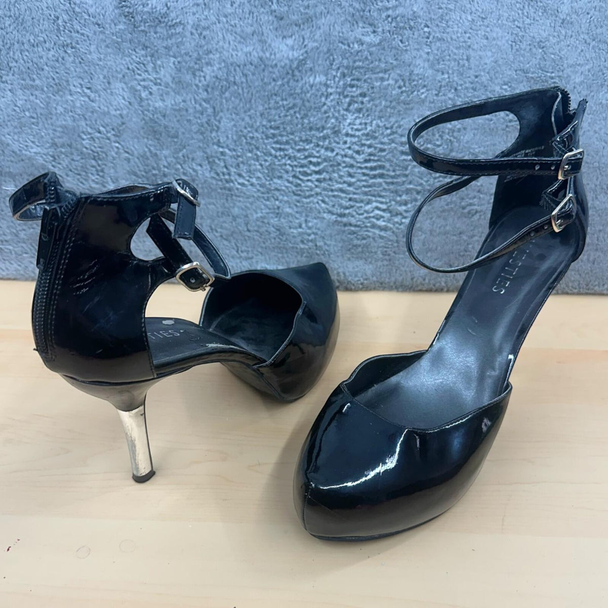 Westies Black Patent Leather Pumps with Silver Chrome Stiletto Heel Dual Ankle