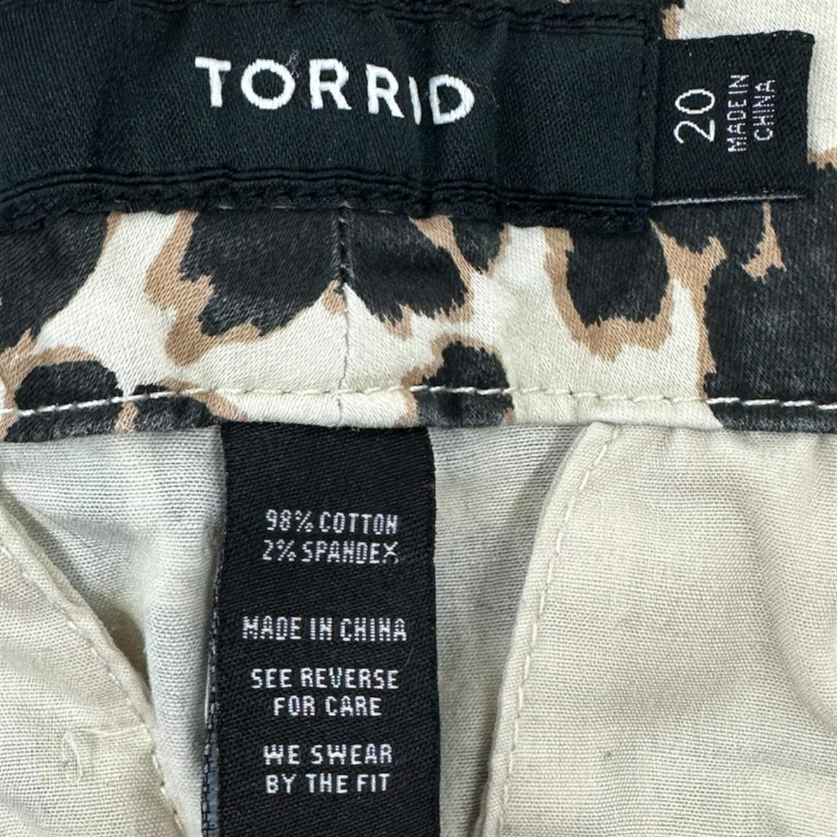 Torrid Leopard Print Denim Shorts High Rise Y2K Indie Sleaze