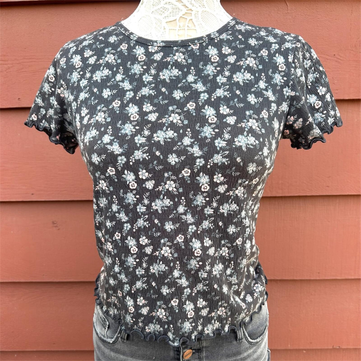 SO Black Floral Ribbed Baby Tee Y2K Whimsigoth Indie Sleaze Coquette