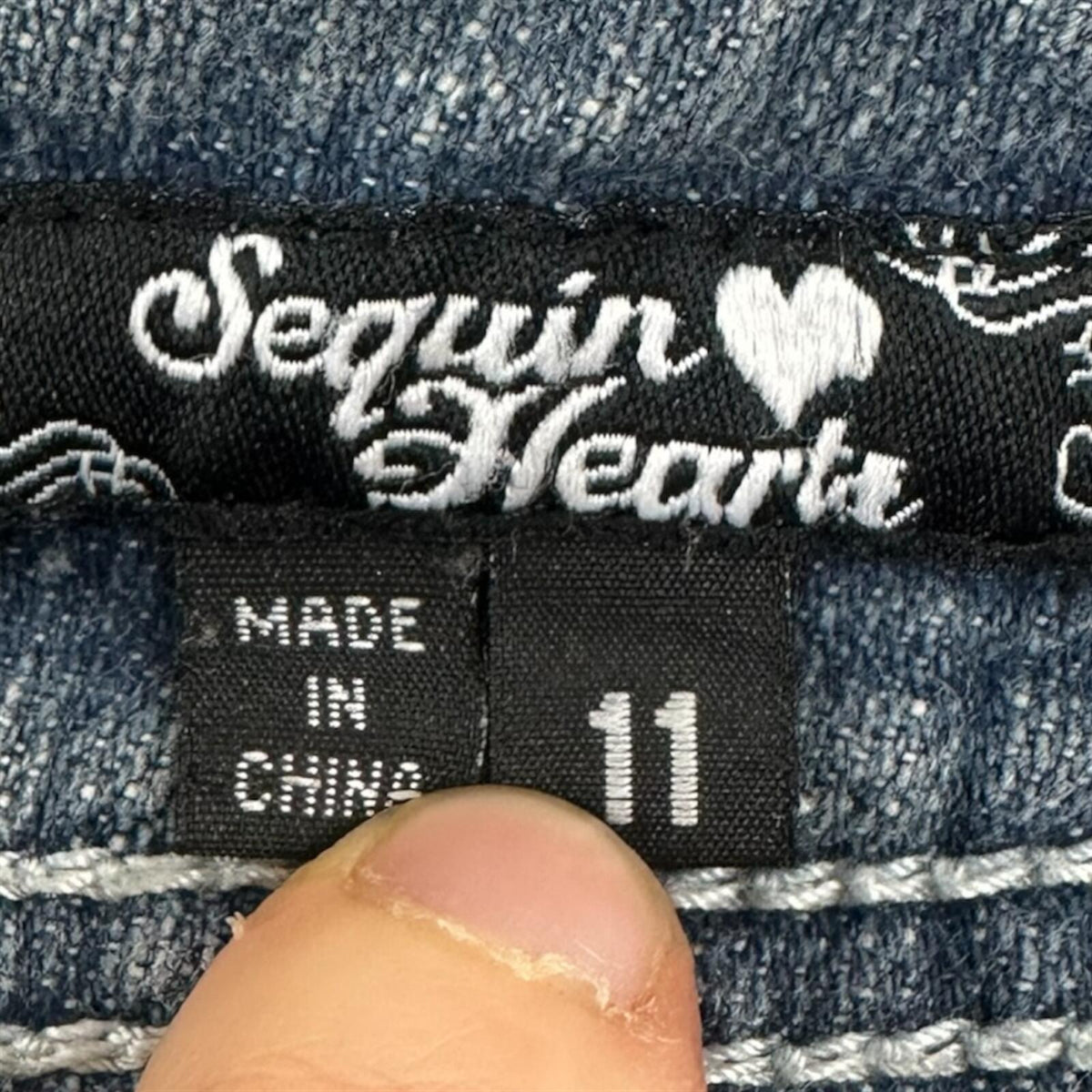 Sequin Hearts Y2K Indie Sleaze Capri Jeans Low Rise Medium Wash