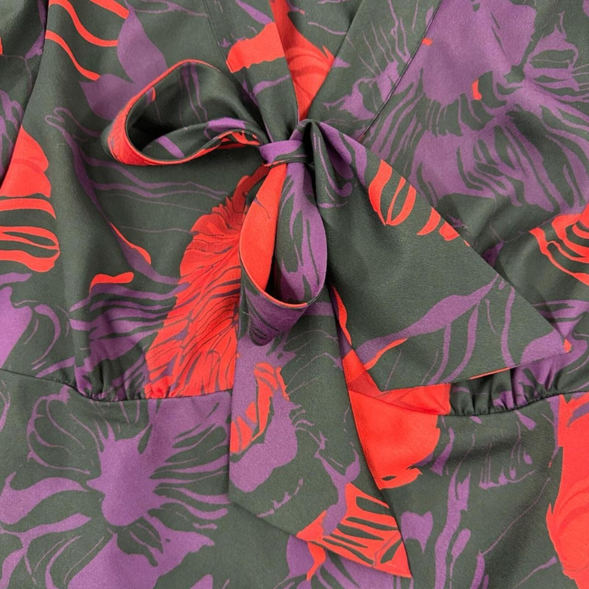 Calvin Klein Floral Bow Collar 3/4 Sleeve Blouse Red Purple